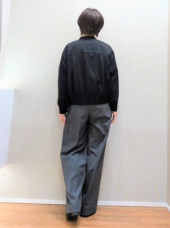 ミズタさんの「UNTITLED｜【セットアップ可/秋羽織り】メランジツイルシャツ」を使ったコーディネート
