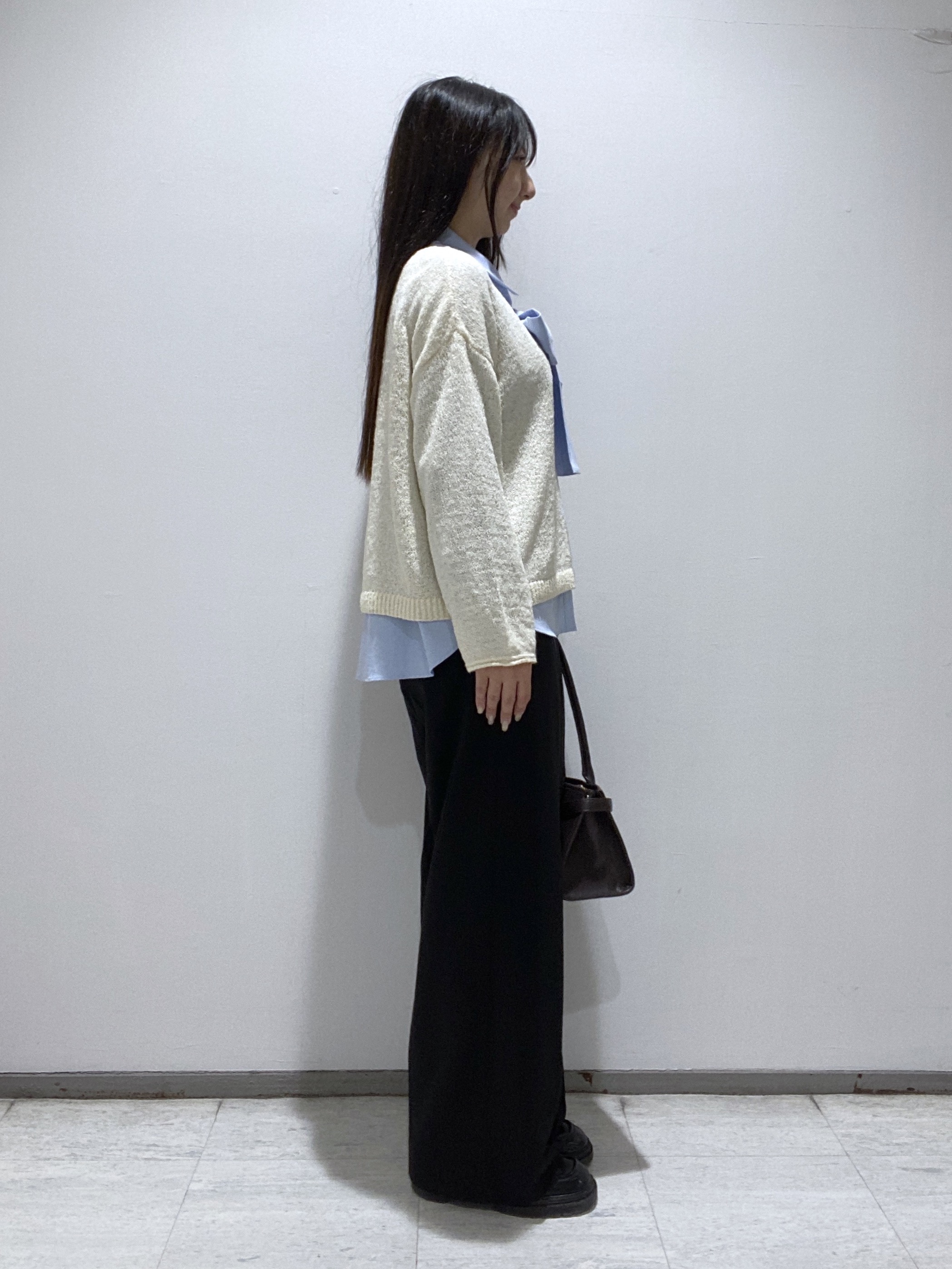 meiさんの「INDIVI｜【ストレッチ◎】取外し可ボウタイシャツ」を使ったコーディネート