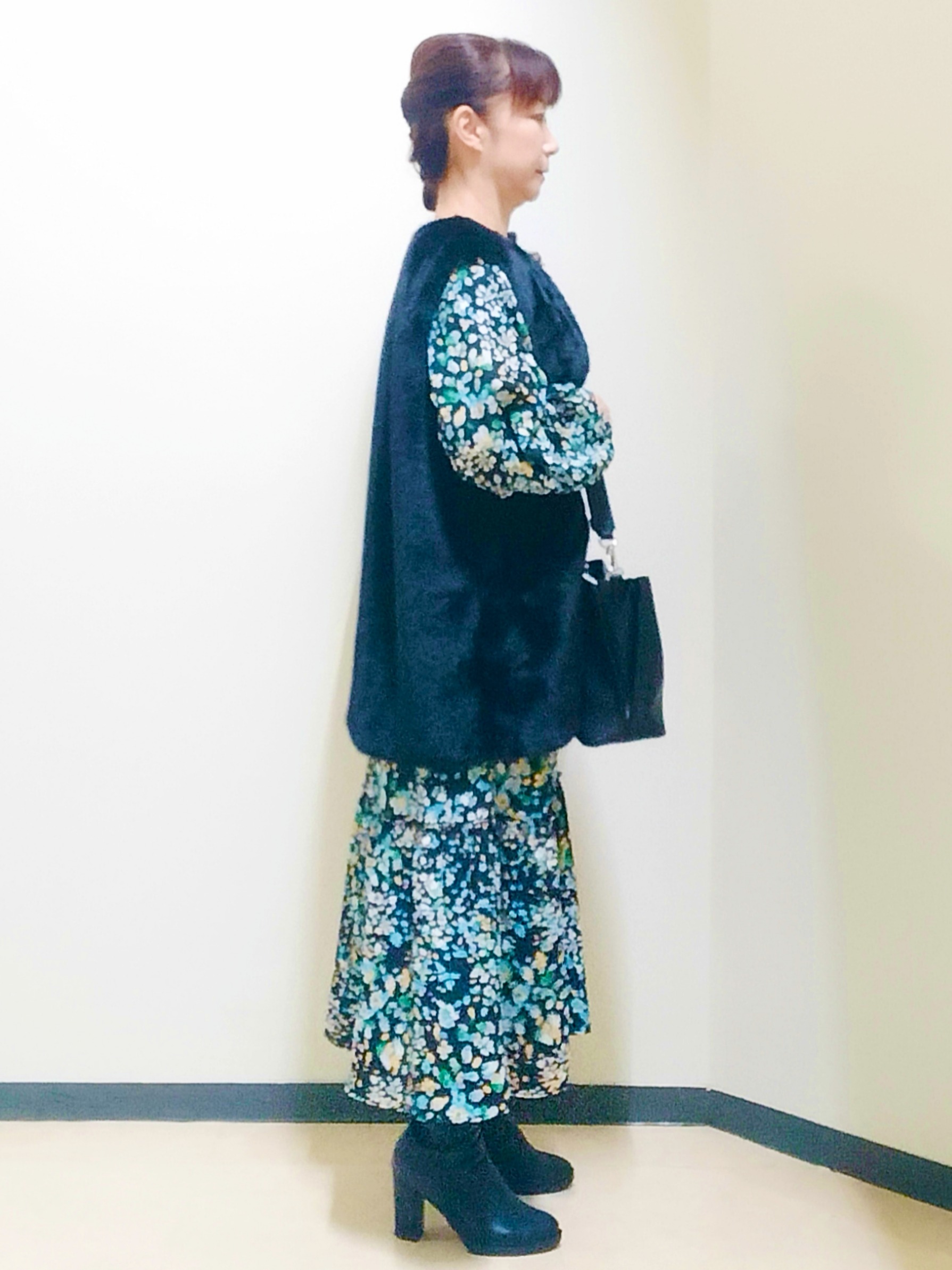 花さんの「Reflect｜フラワープリント フェミニンワンピース」を使ったコーディネート