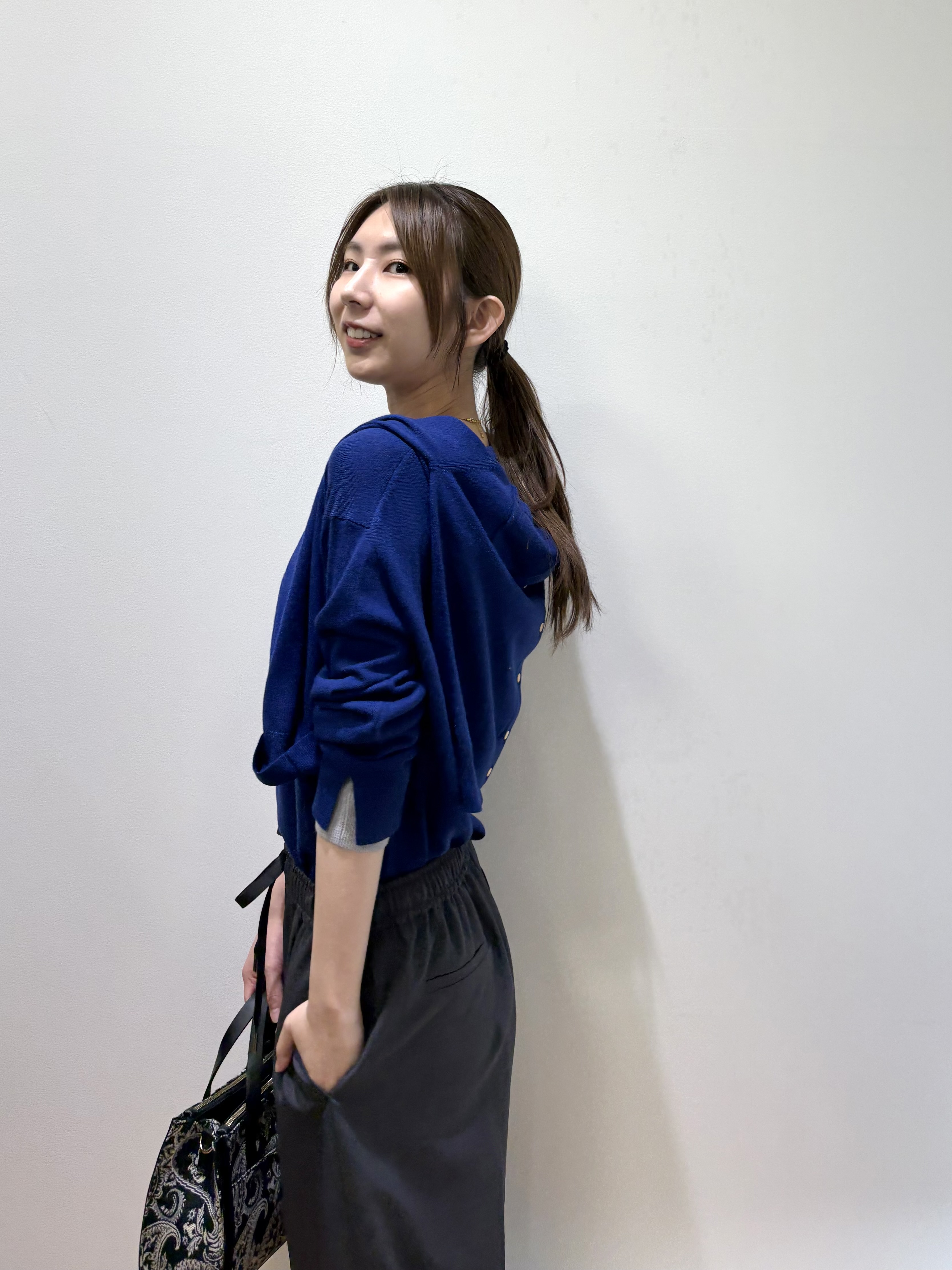 めぐさんの「OPAQUE.CLIP｜美形シルエット イージーワイドパンツ【洗濯機OK】」を使ったコーディネート