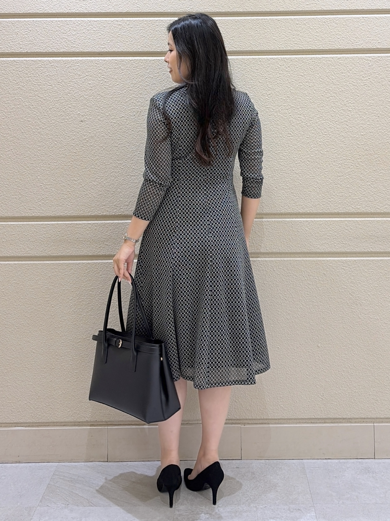 Momokaさんの「COUP DE CHANCE｜【手洗い可／日本製】カシュクールワンピース」を使ったコーディネート