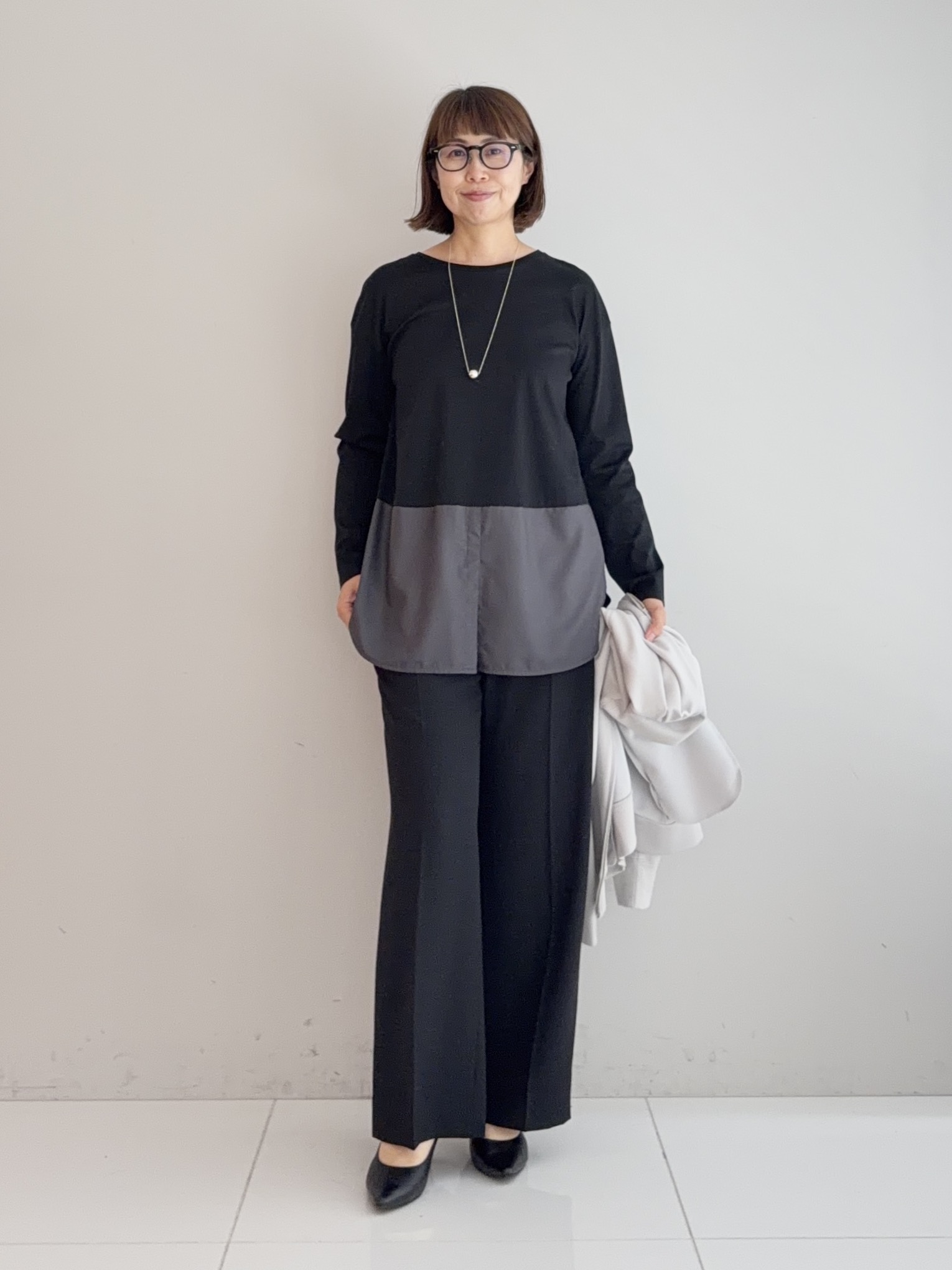murayamaさんの「INDIVI｜【接触冷感/UVケア/着る日傘】ワイドストレートパンツ」を使ったコーディネート