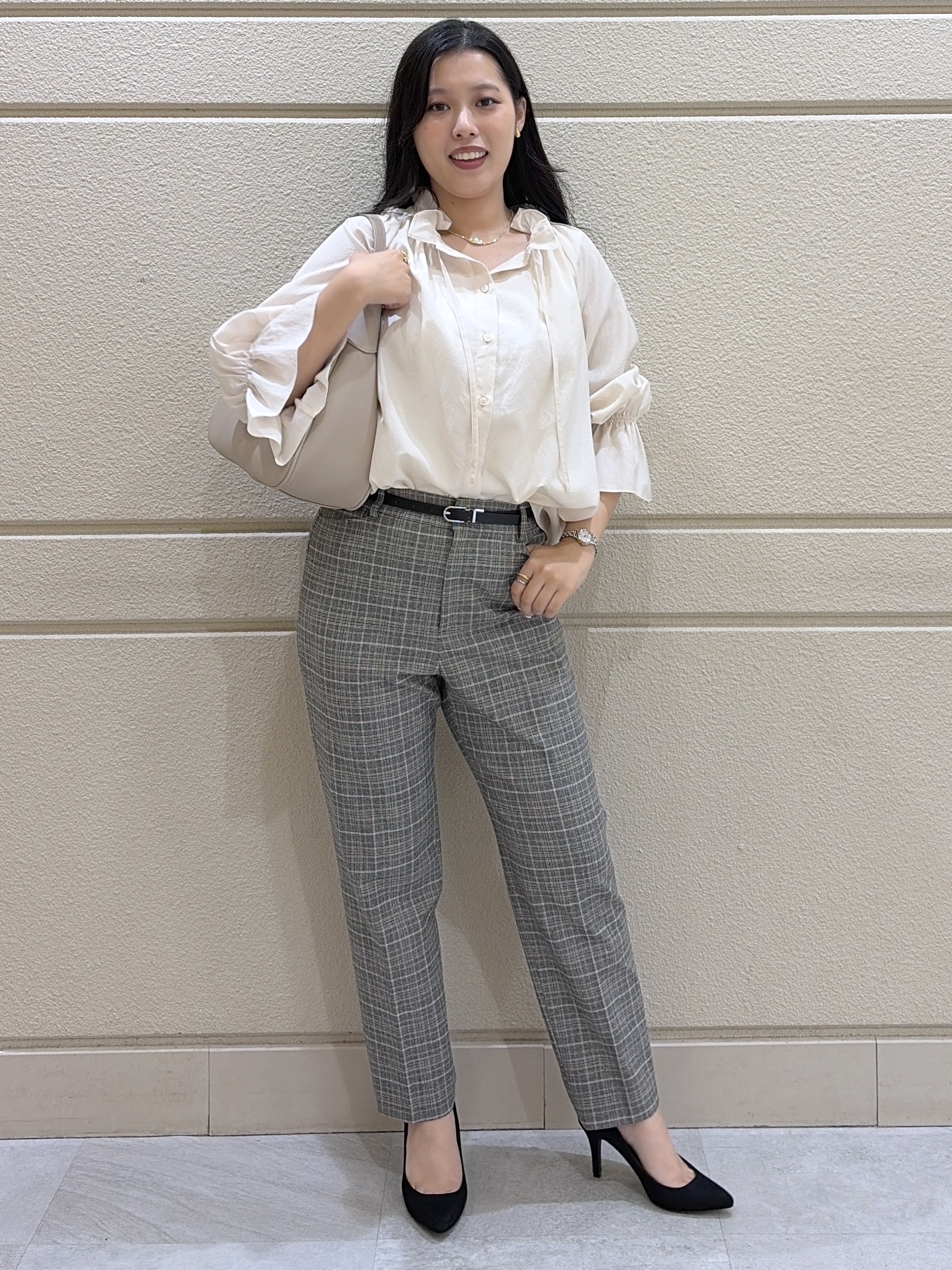 Momokaさんの「COUP DE CHANCE｜【手洗い可】ギャザーフリルブラウス」を使ったコーディネート