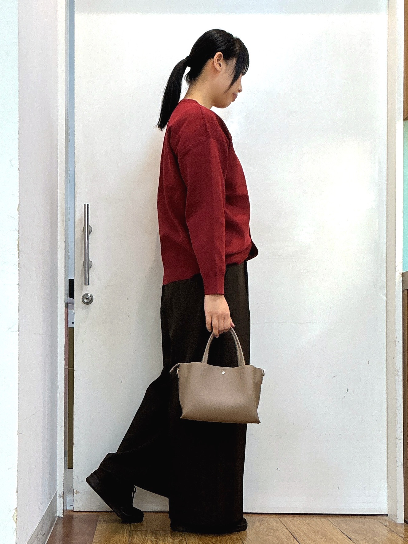 Karinさんの「SHOO･LA･RUE｜【セットアップ可/洗濯機可】軽やかに羽織れる スポンディッシュ ニットカーディガン」を使ったコーディネート