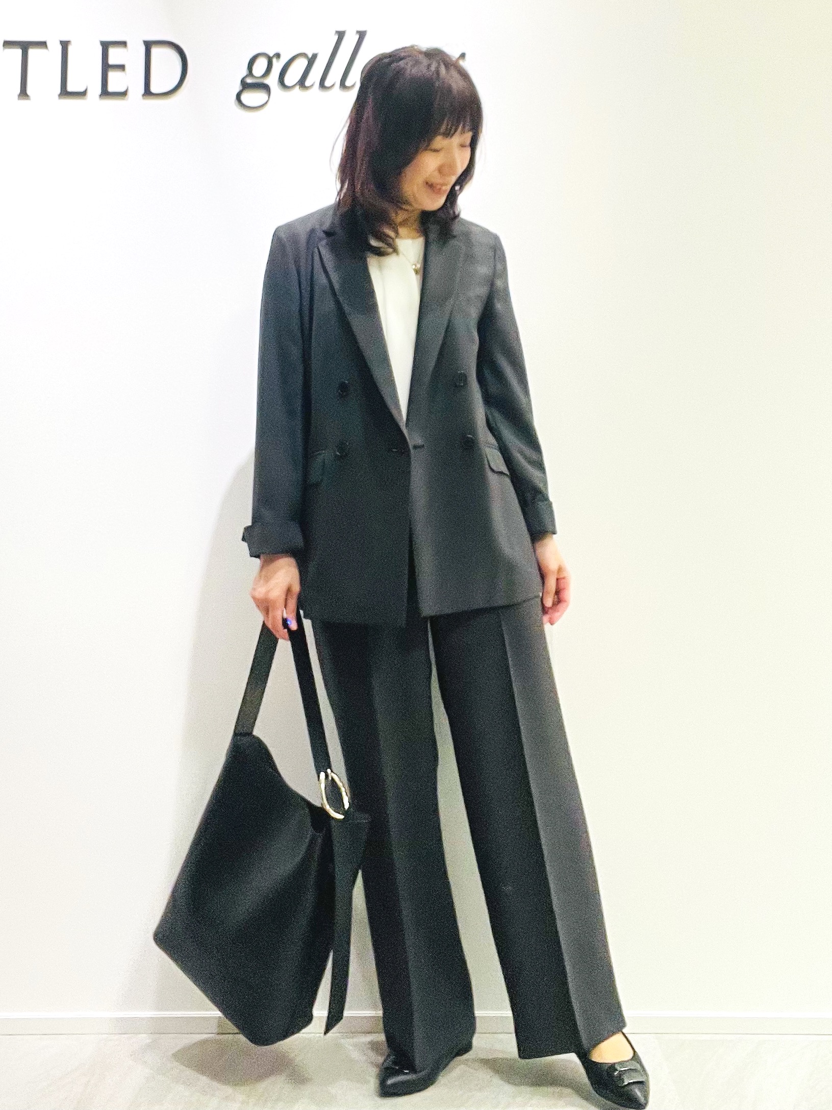 めいさんの「UNTITLED｜【新色追加/セットアップ可】エアリー ダブルブレストジャケット」を使ったコーディネート