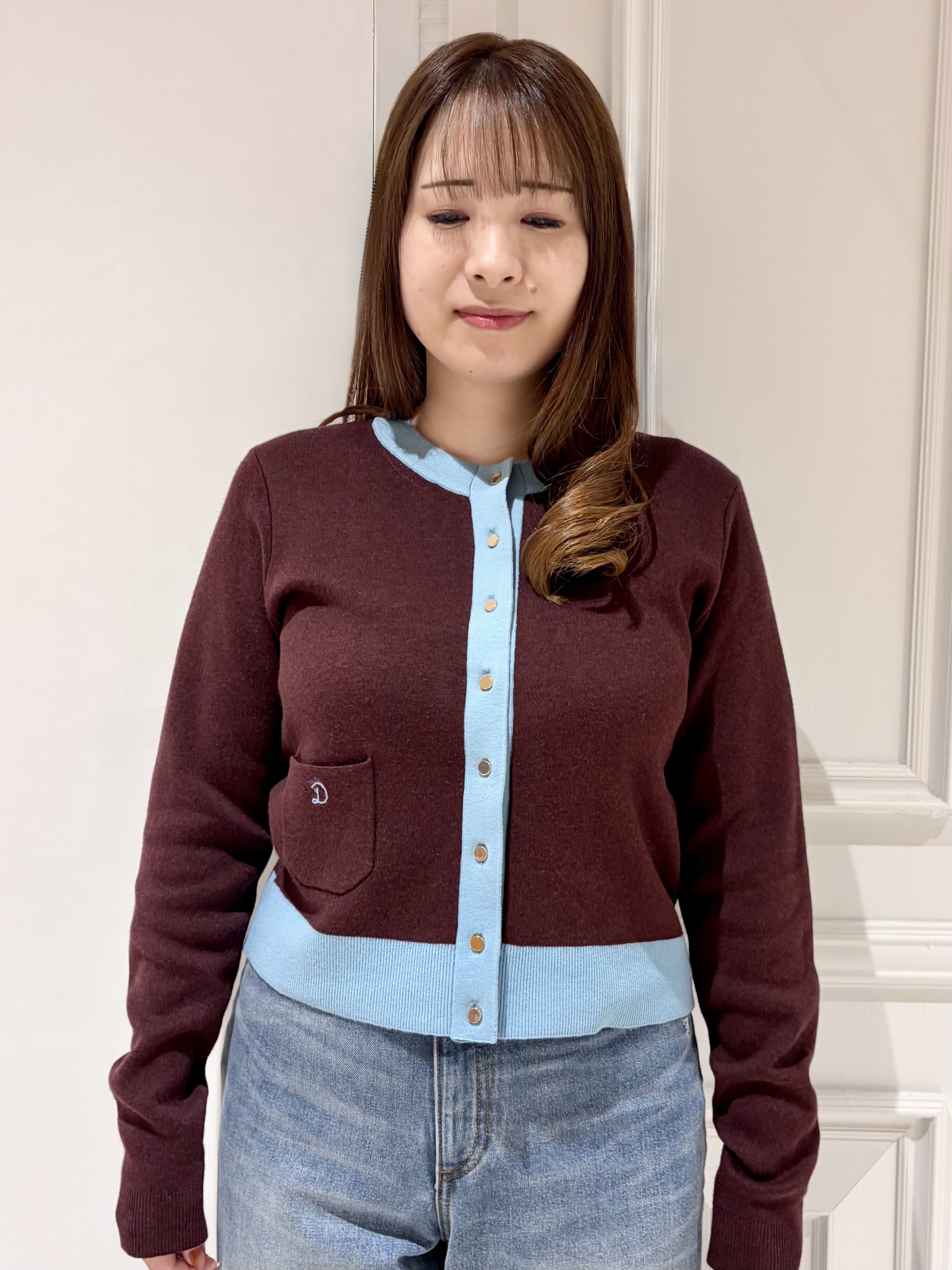 minowaさんの「DRESSTERIOR｜【ウォッシャブル】コットンカシミヤバイカラーカーディガン」を使ったコーディネート