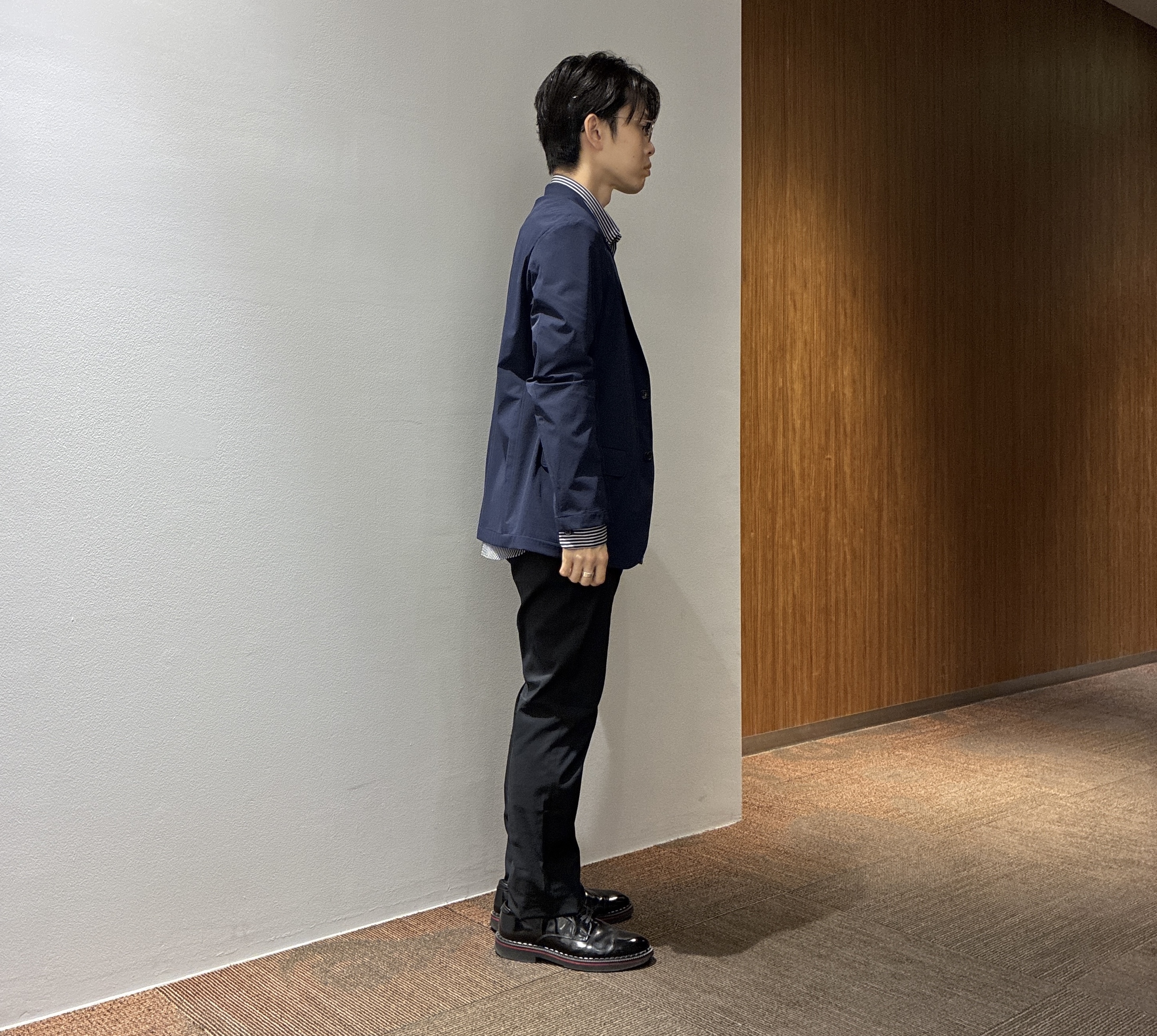 わいずみさんの「TAKEO KIKUCHI｜3Dナイロンストレッチ ジャケット」を使ったコーディネート