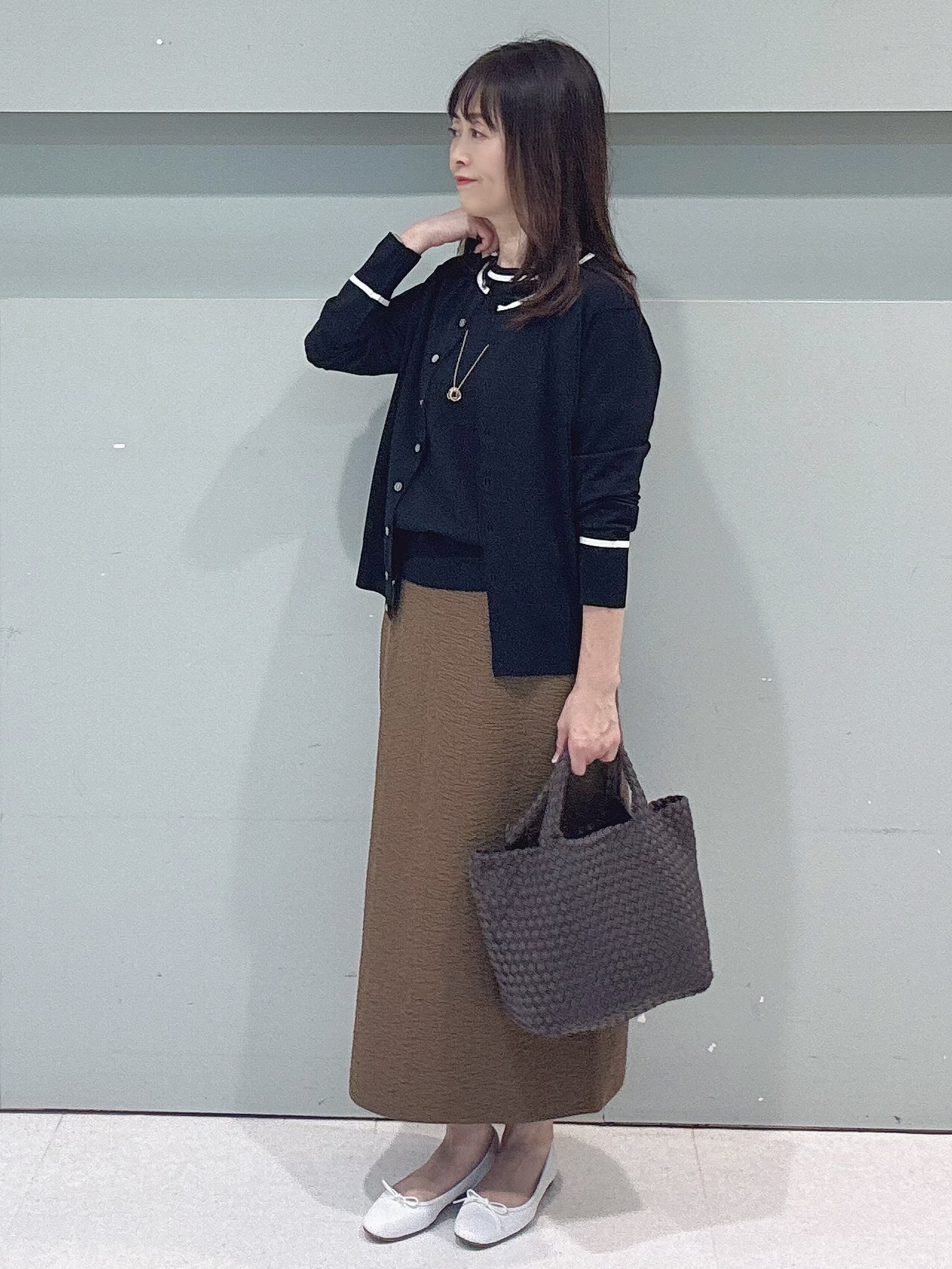 makiさんの「UNTITLED｜【アンサンブル可能/秋羽織り】コンパクトニットカーディガン」を使ったコーディネート