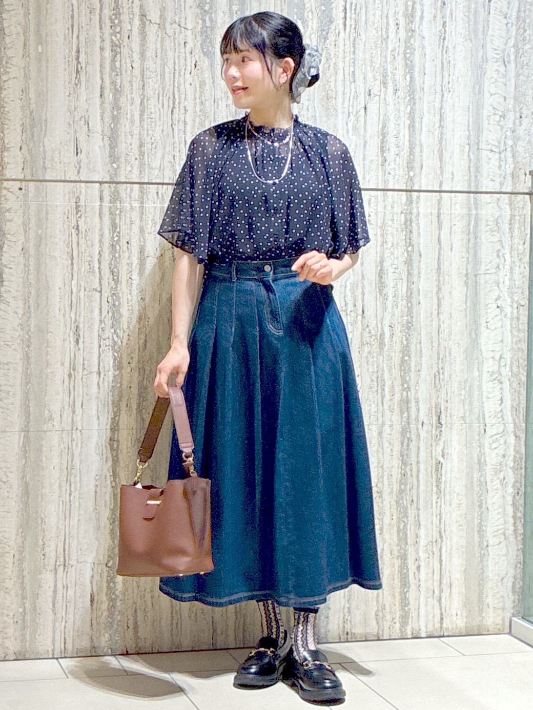  beni_gingerさんの「Reflect｜【セットアップ／手洗い可】ドット柄シアーブラウス」を使ったコーディネート