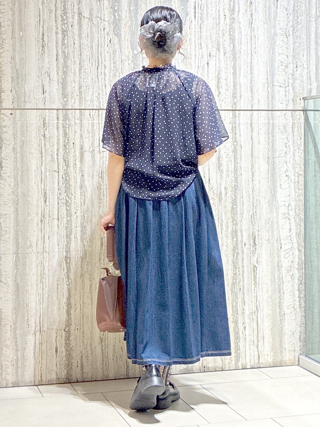  beni_gingerさんの「Reflect｜【セットアップ／手洗い可】ドット柄シアーブラウス」を使ったコーディネート