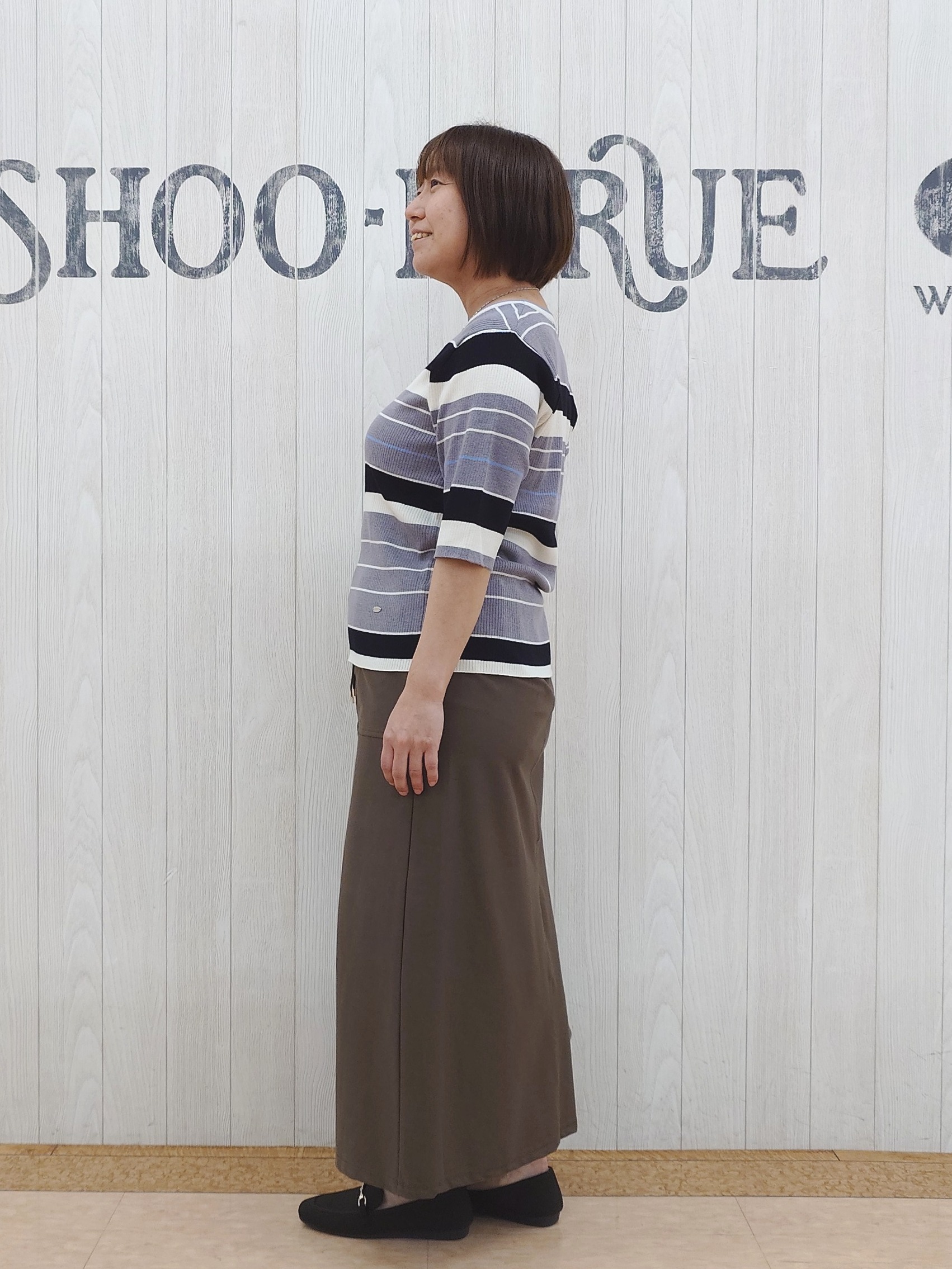 とろろさんの「SHOO･LA･RUE｜【S-LL】オンオフ着られる マルチボーダーリブニット」を使ったコーディネート