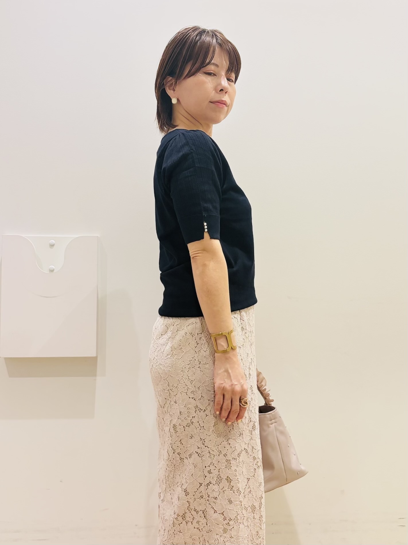 YUKOさんの「index｜透かし編み半袖ニット【洗濯機OK／抗ピル】」を使ったコーディネート