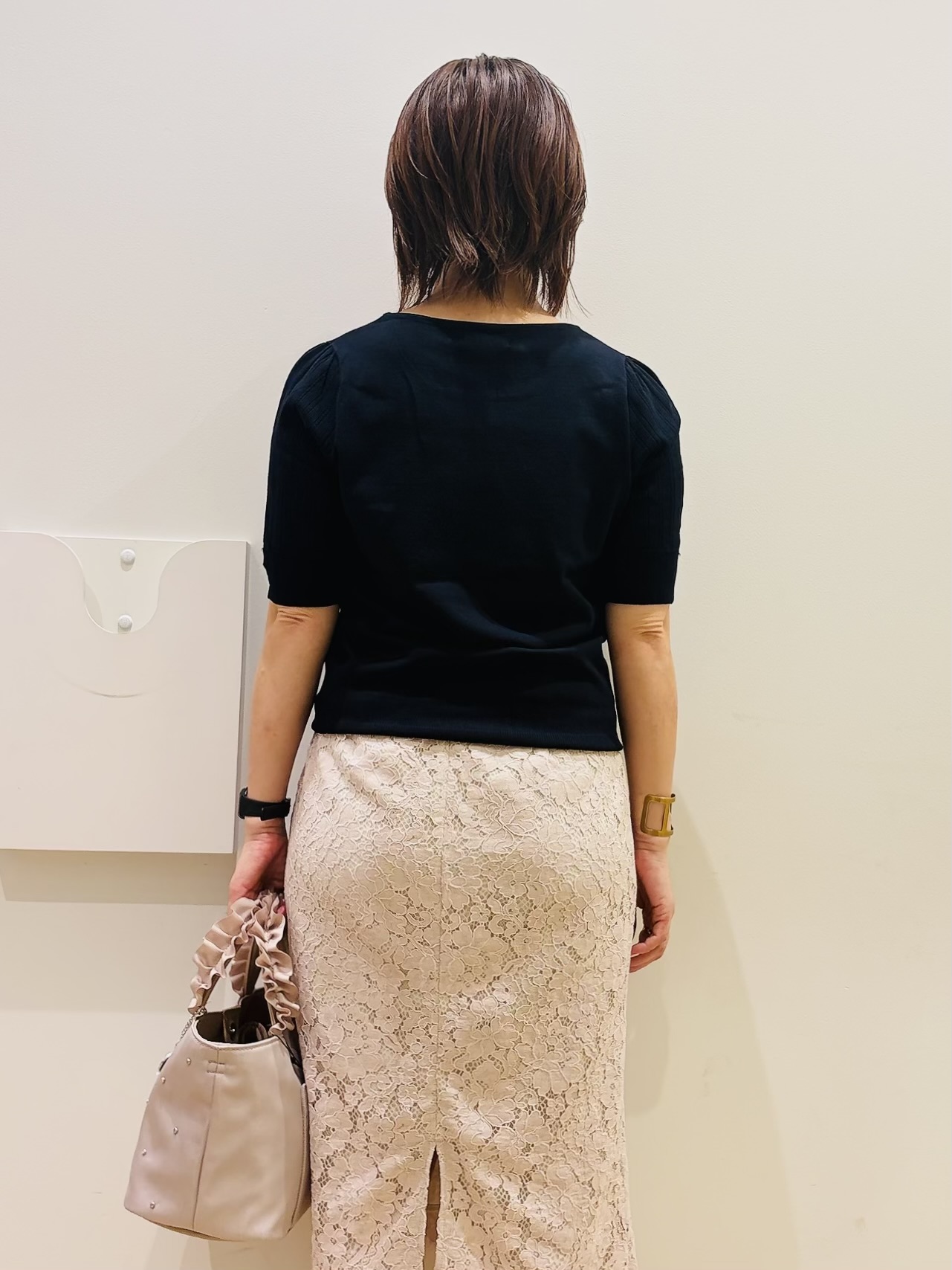 YUKOさんの「index｜透かし編み半袖ニット【洗濯機OK／抗ピル】」を使ったコーディネート