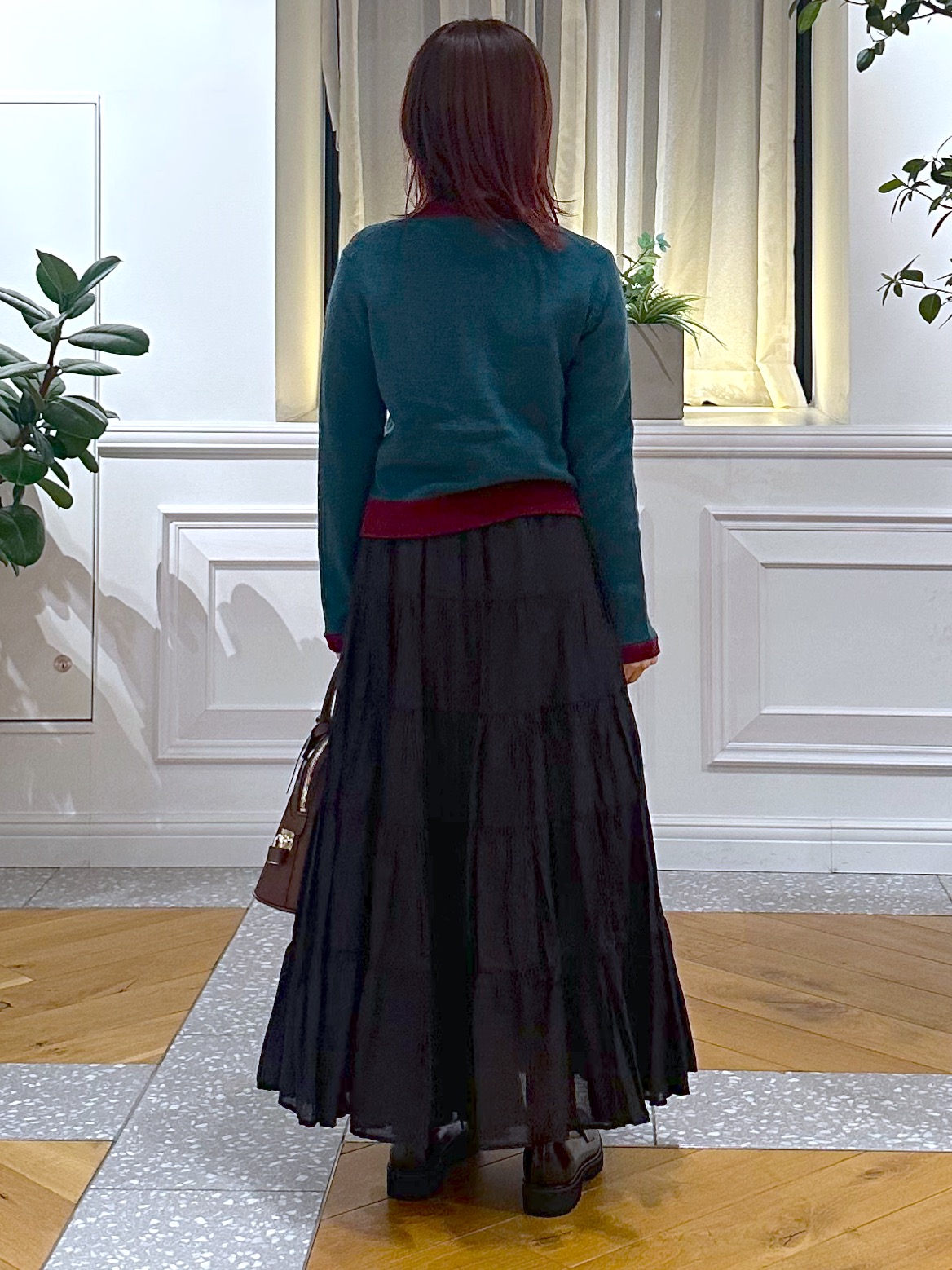 なべこさんの「DRESSTERIOR｜リリークレストカーディガン」を使ったコーディネート