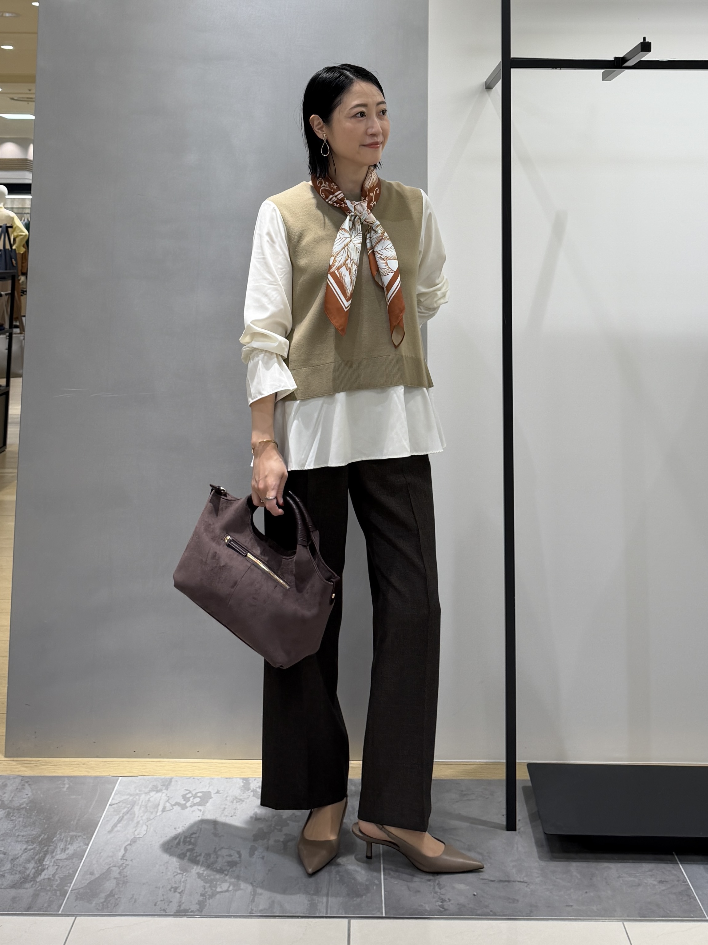 shihoさんの「INDIVI｜【洗える／1枚でコーデ完成】重ね着風ニットトップス」を使ったコーディネート