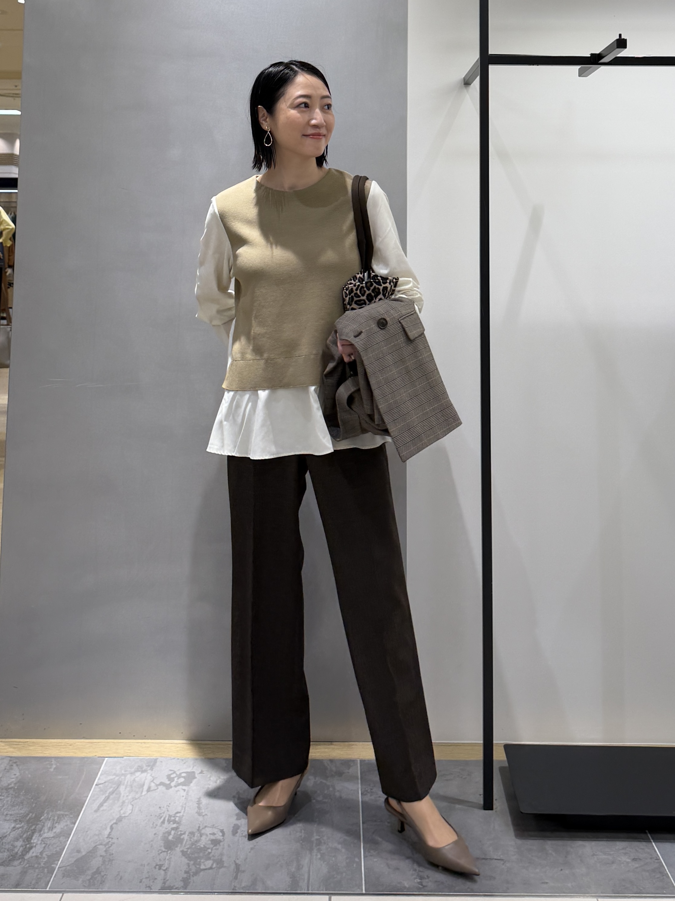 shihoさんの「INDIVI｜【洗える／1枚でコーデ完成】重ね着風ニットトップス」を使ったコーディネート