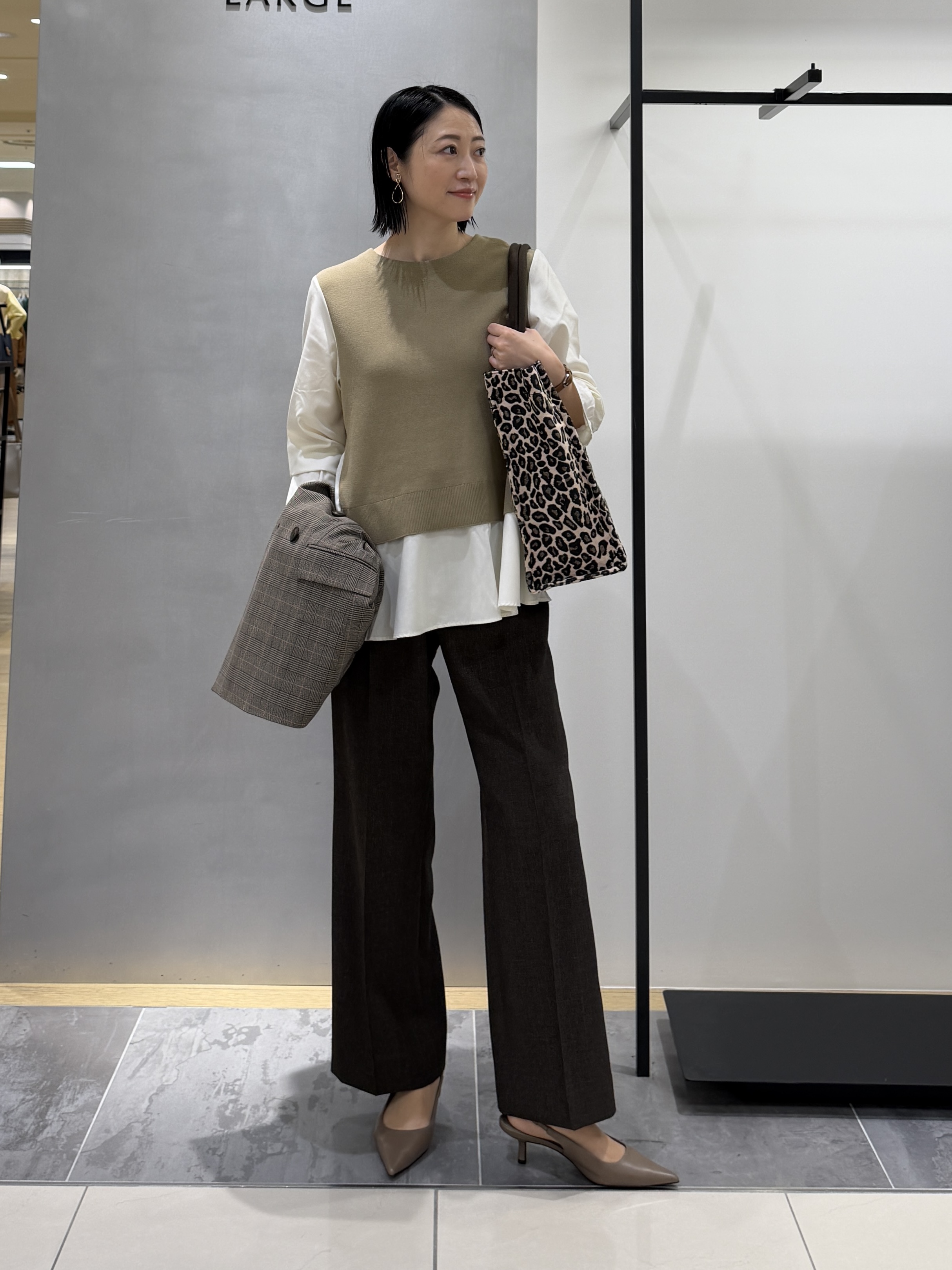 shihoさんの「INDIVI｜【洗える／1枚でコーデ完成】重ね着風ニットトップス」を使ったコーディネート