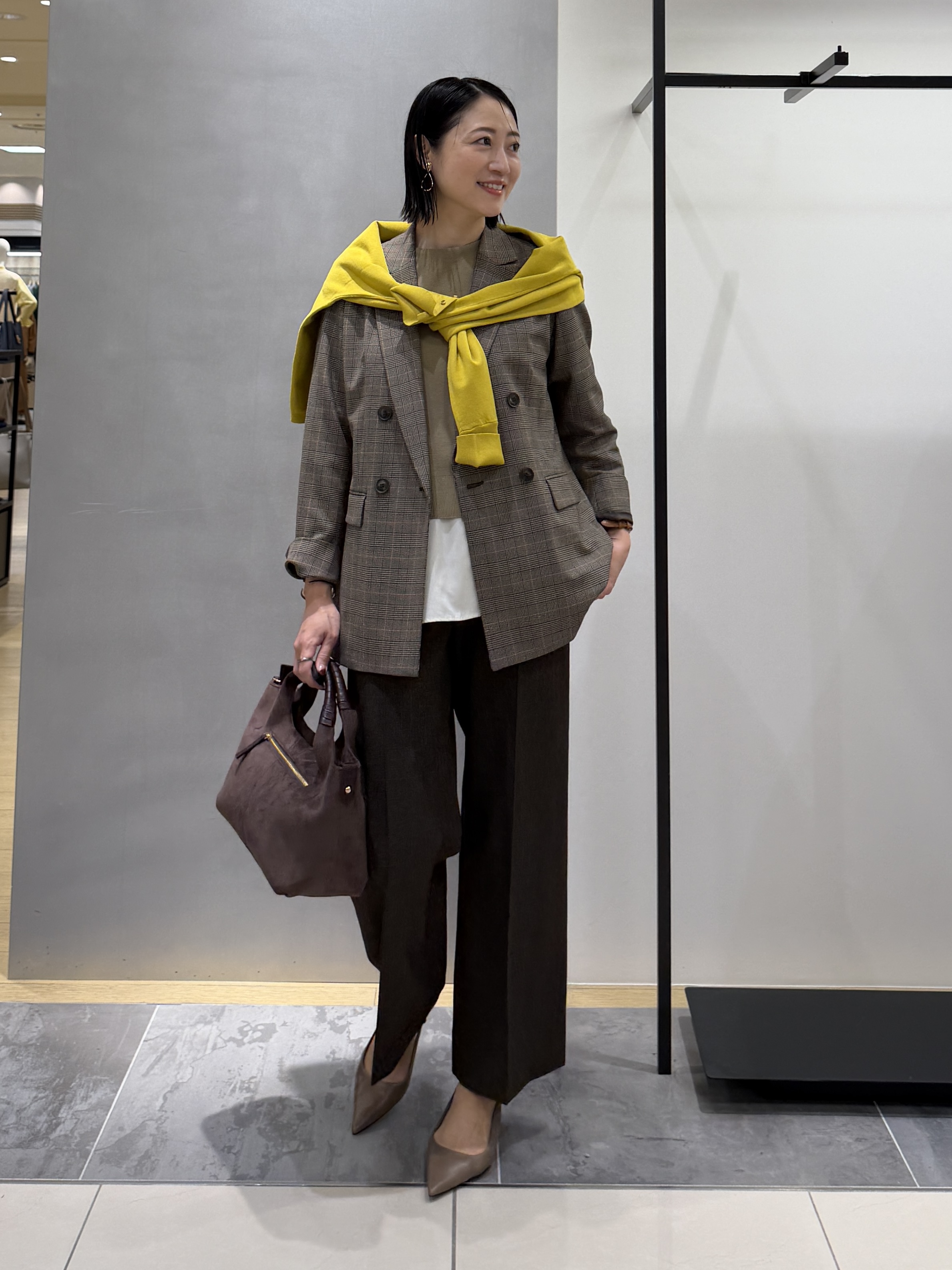shihoさんの「INDIVI｜【洗濯機OK／ストレッチ◎】秋はじめのダブルジャケット」を使ったコーディネート
