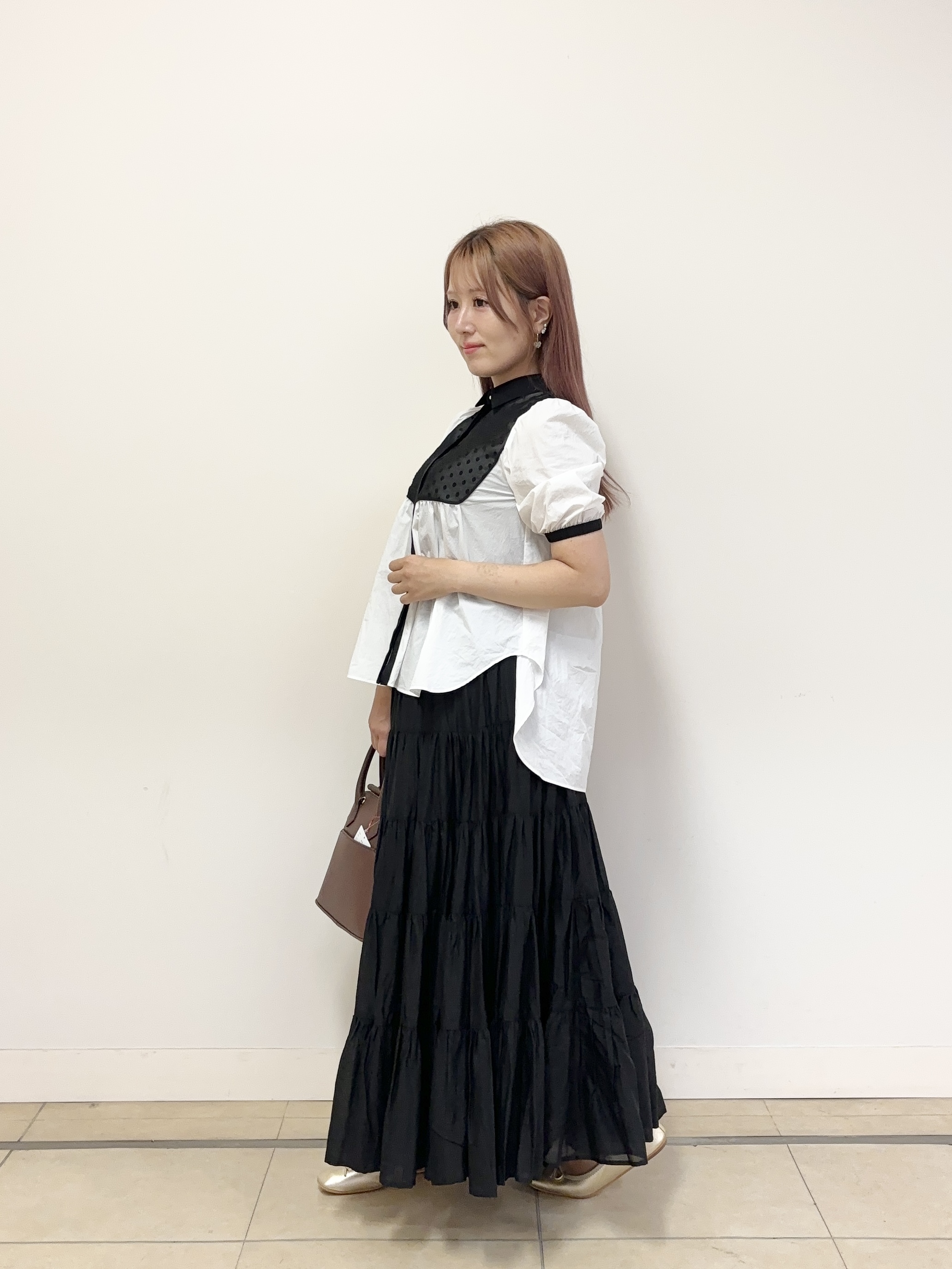 Rinaさんの「DRESSTERIOR｜【再入荷】コットンボイルティアードスカート」を使ったコーディネート
