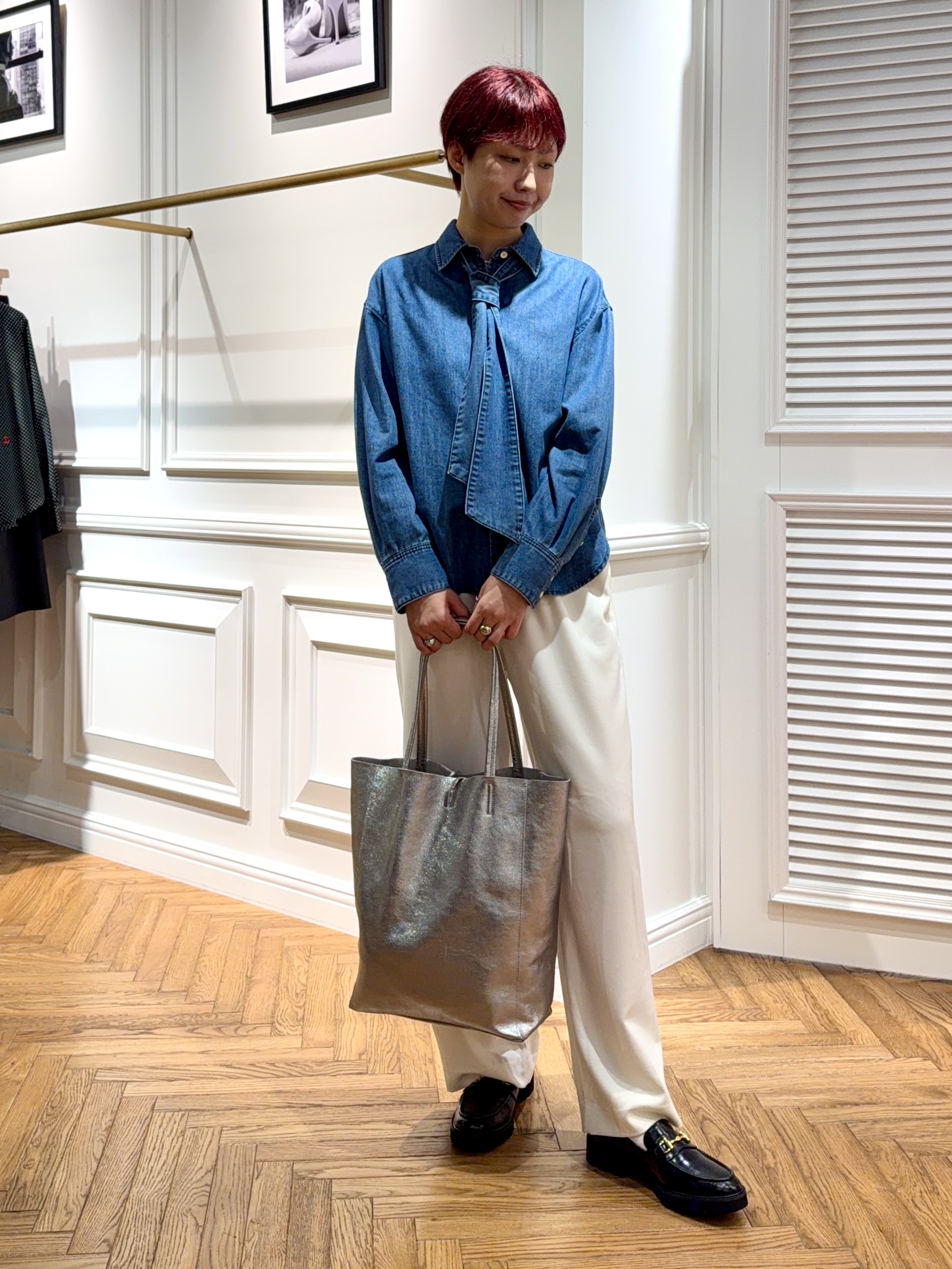 renaさんの「DRESSTERIOR｜【取り外し可能】2WAY ボウタイデニムシャツ」を使ったコーディネート