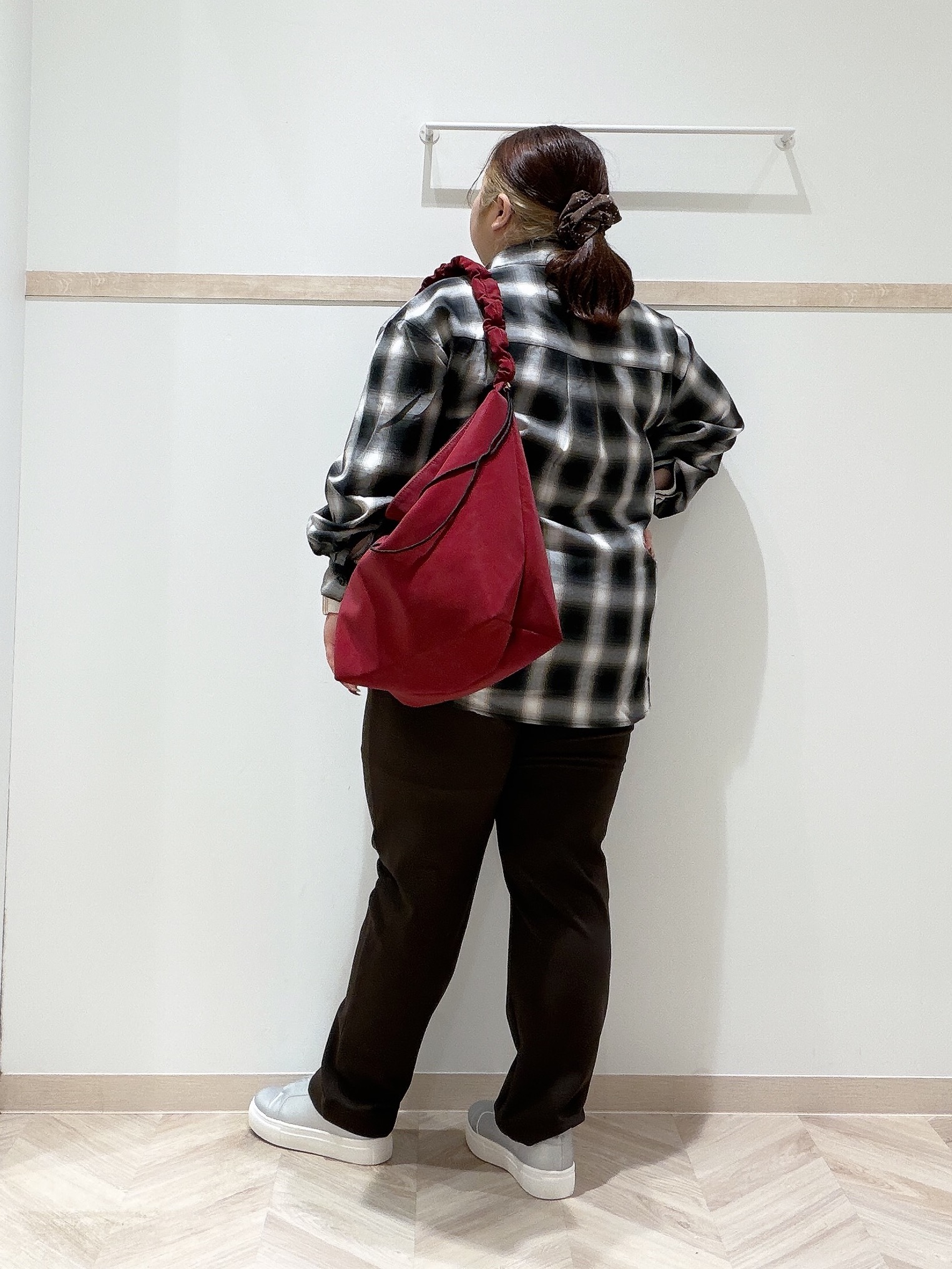 ゆめかさんの「SHOO･LA･RUE｜【洗濯後しわになりにくい/S-LL】選べる6パターン 羽織としても活躍する ベーシックシャツ」を使ったコーディネート