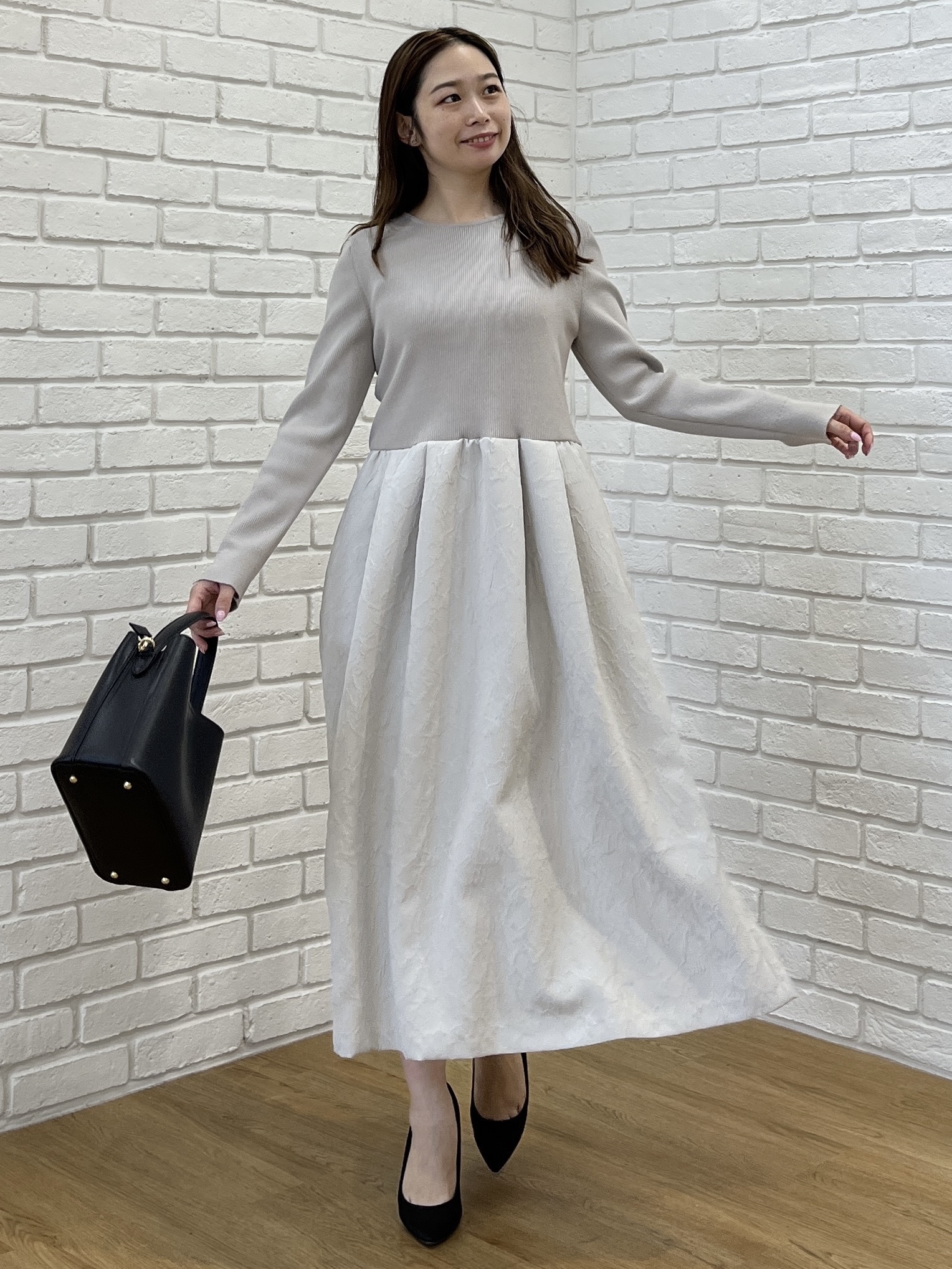 Saekoさんの「UNTITLED｜【追加/新色】エアリーワンハンドルバッグ」を使ったコーディネート