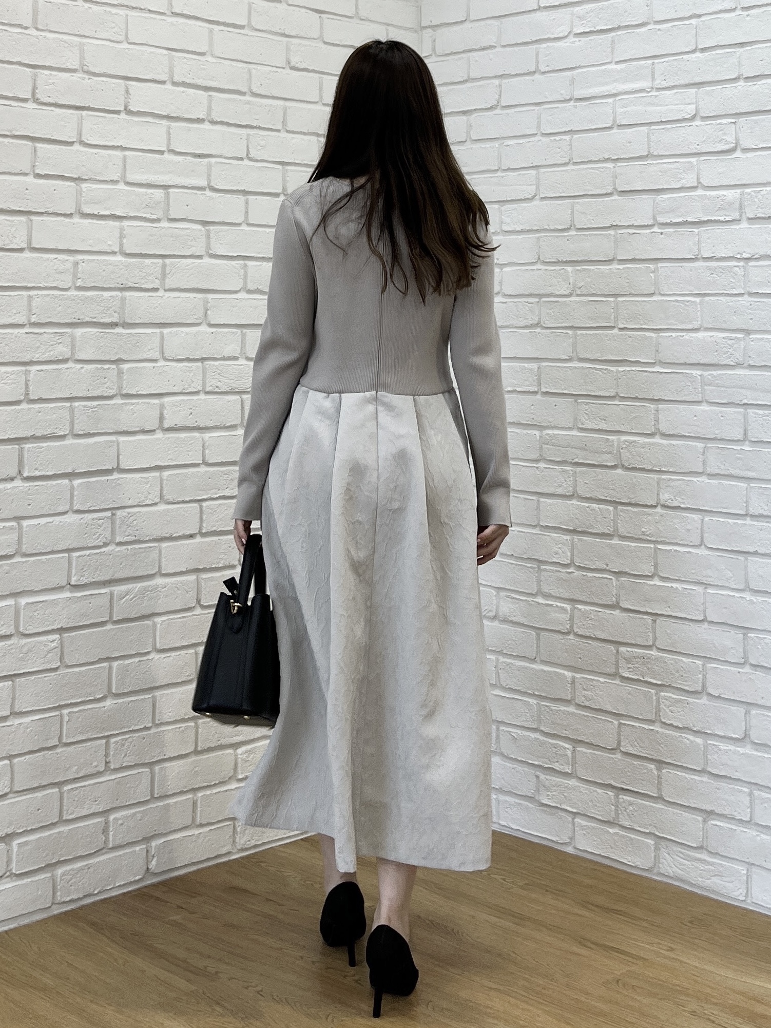 Saekoさんの「UNTITLED｜【追加/新色】エアリーワンハンドルバッグ」を使ったコーディネート