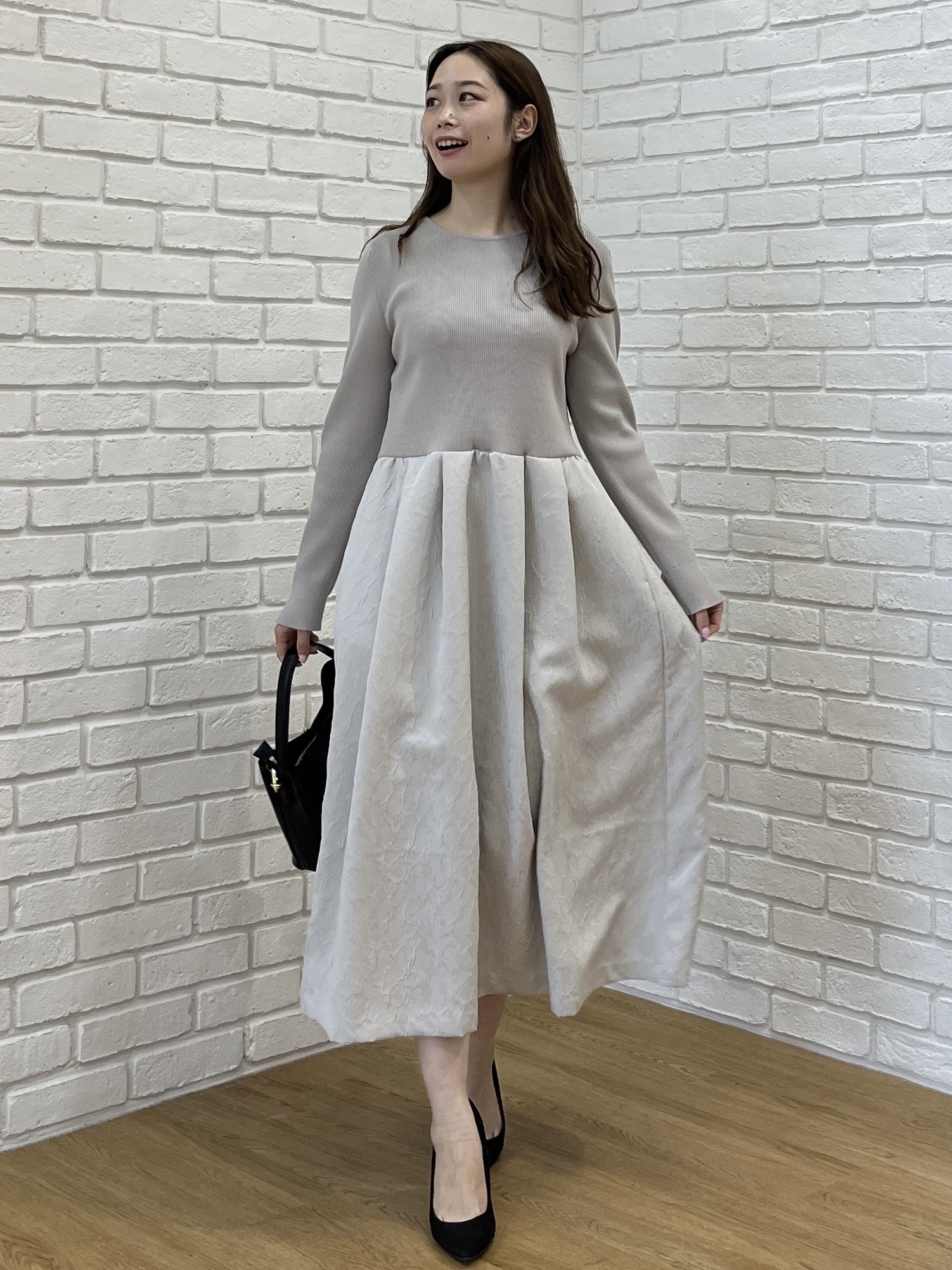 Saekoさんの「UNTITLED｜【追加/新色】エアリーワンハンドルバッグ」を使ったコーディネート