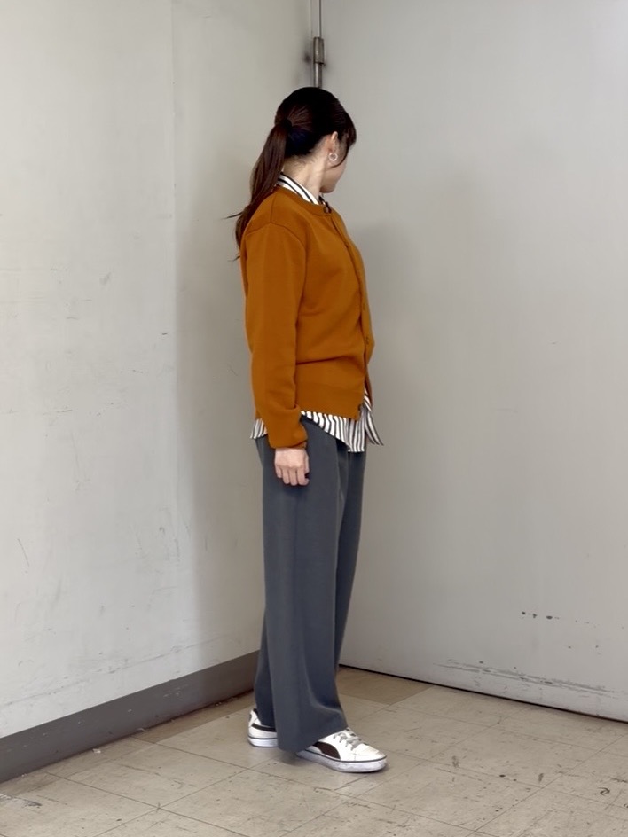 かわぴーさんの「TAKEO KIKUCHI｜【BOWLER HAT LABEL】日本製オルタネートストライプシャツ」を使ったコーディネート