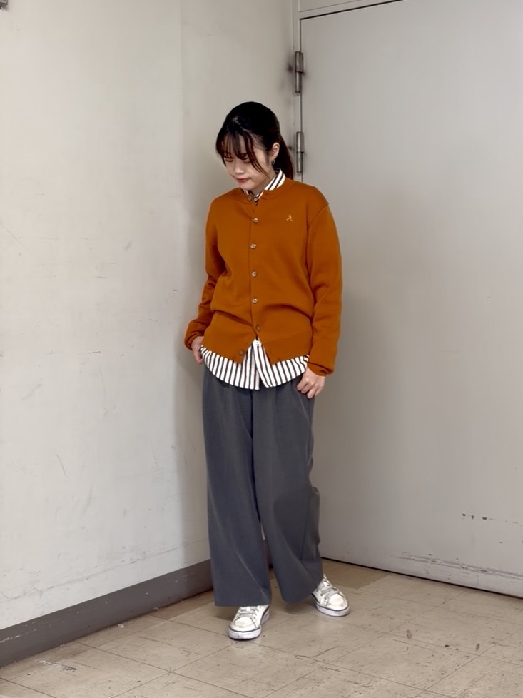 かわぴーさんの「TAKEO KIKUCHI｜【BOWLER HAT LABEL】日本製オルタネートストライプシャツ」を使ったコーディネート