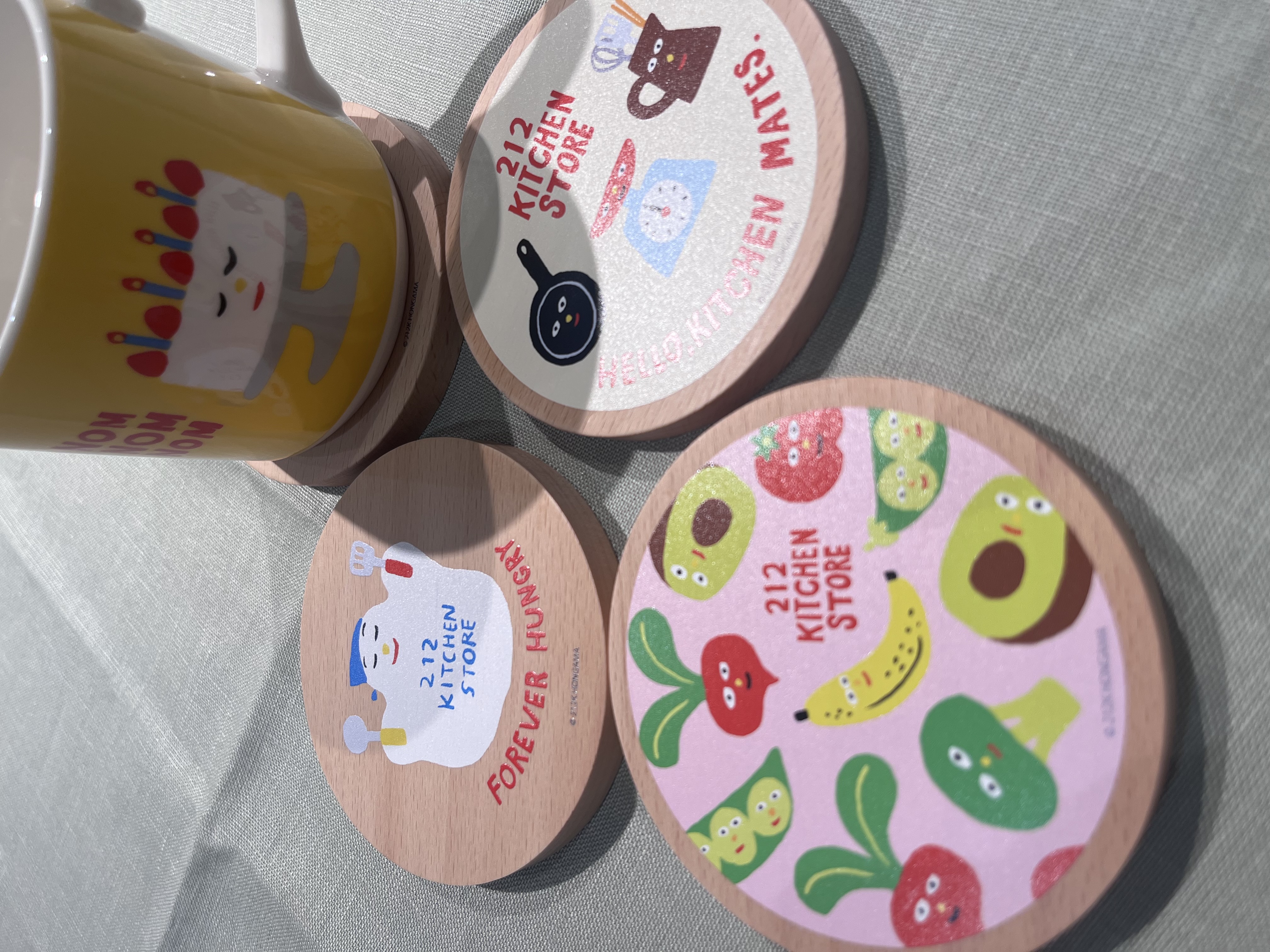 shino.さんの「212 KITCHEN STORE｜マグ CAKE ＜HONGAMA ホンガマ＞」を使ったコーディネート