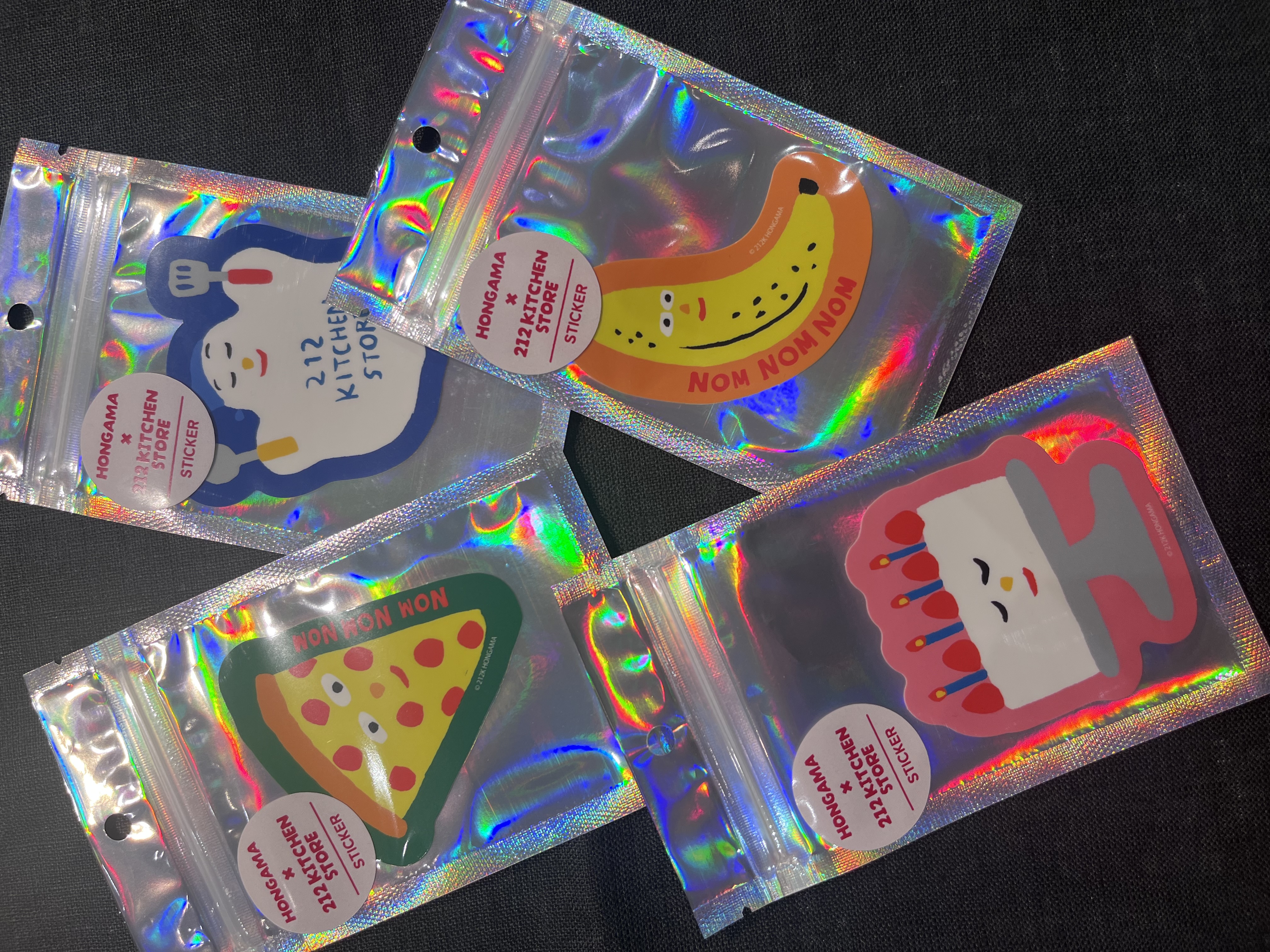 shino.さんの「212 KITCHEN STORE｜ダイカットステッカー CAKE ＜HONGAMA ホンガマ＞」を使ったコーディネート