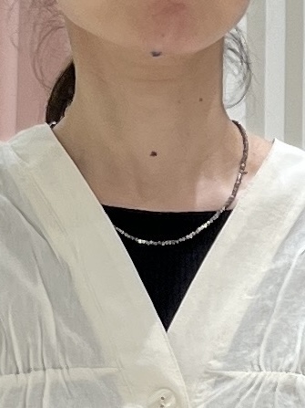 まつみさんの「SHOO･LA･RUE｜【S-LL/洗濯機可】着痩せシルエット シャーリングシャツカーディガン」を使ったコーディネート