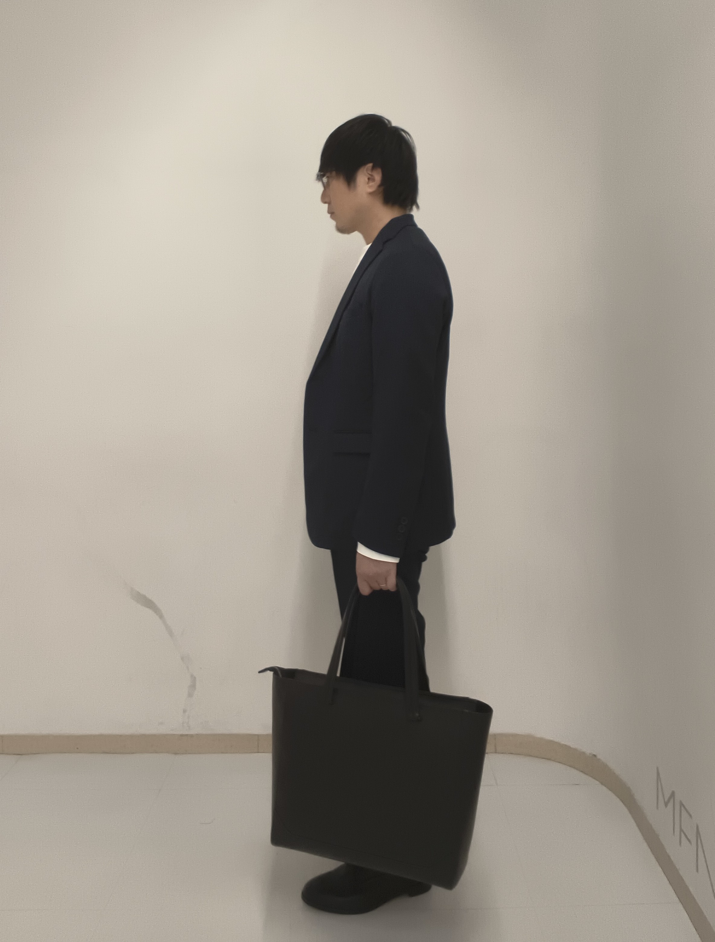 サクライさんの「tk.TAKEO KIKUCHI｜【365日対応】PINHEADシングルセットアップ/上下2点セット/ONOFF兼用/ストレッチ/洗え」を使ったコーディネート