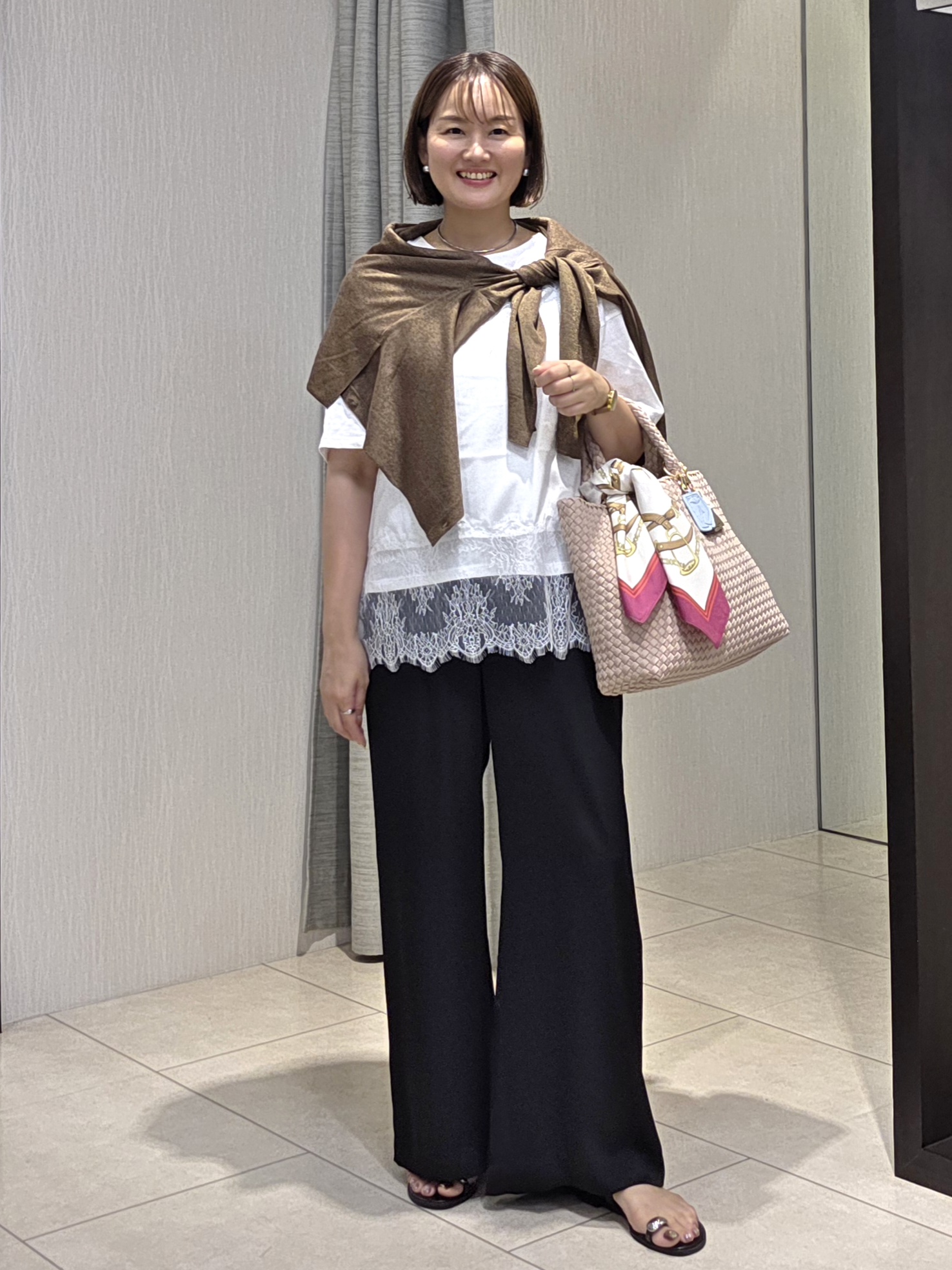 naokoさんの「UNTITLED｜【アンサンブル可/秋羽織り/シアー】前後2WAYカーディガン」を使ったコーディネート