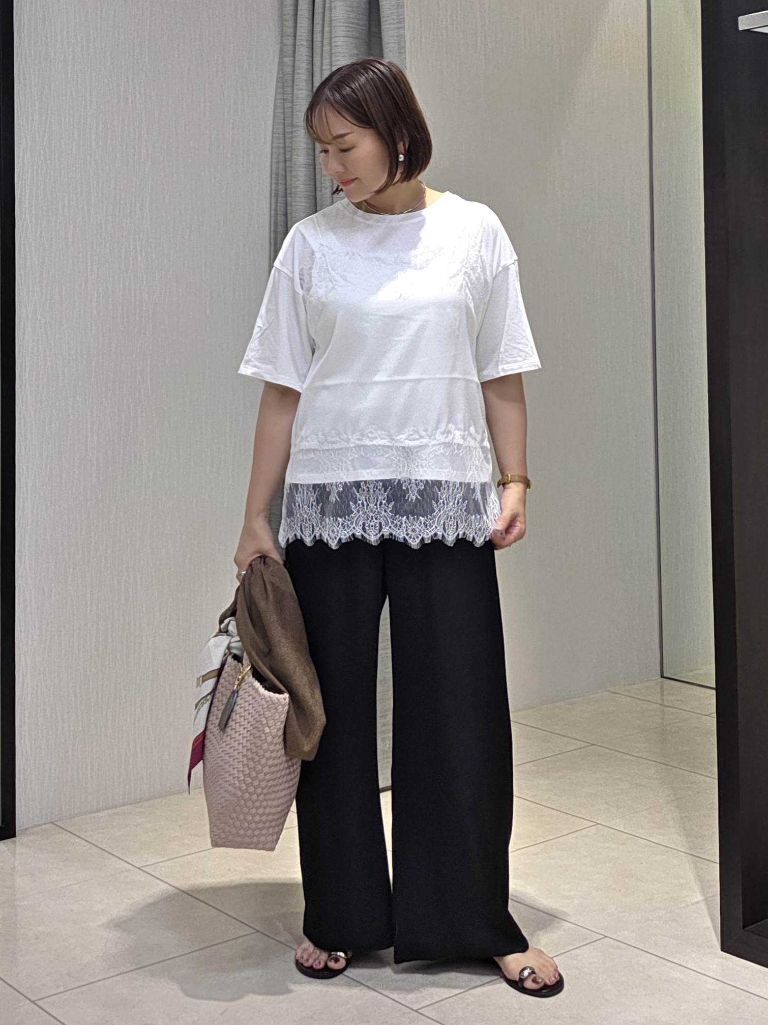 naokoさんの「UNTITLED｜【アンサンブル可/秋羽織り/シアー】前後2WAYカーディガン」を使ったコーディネート
