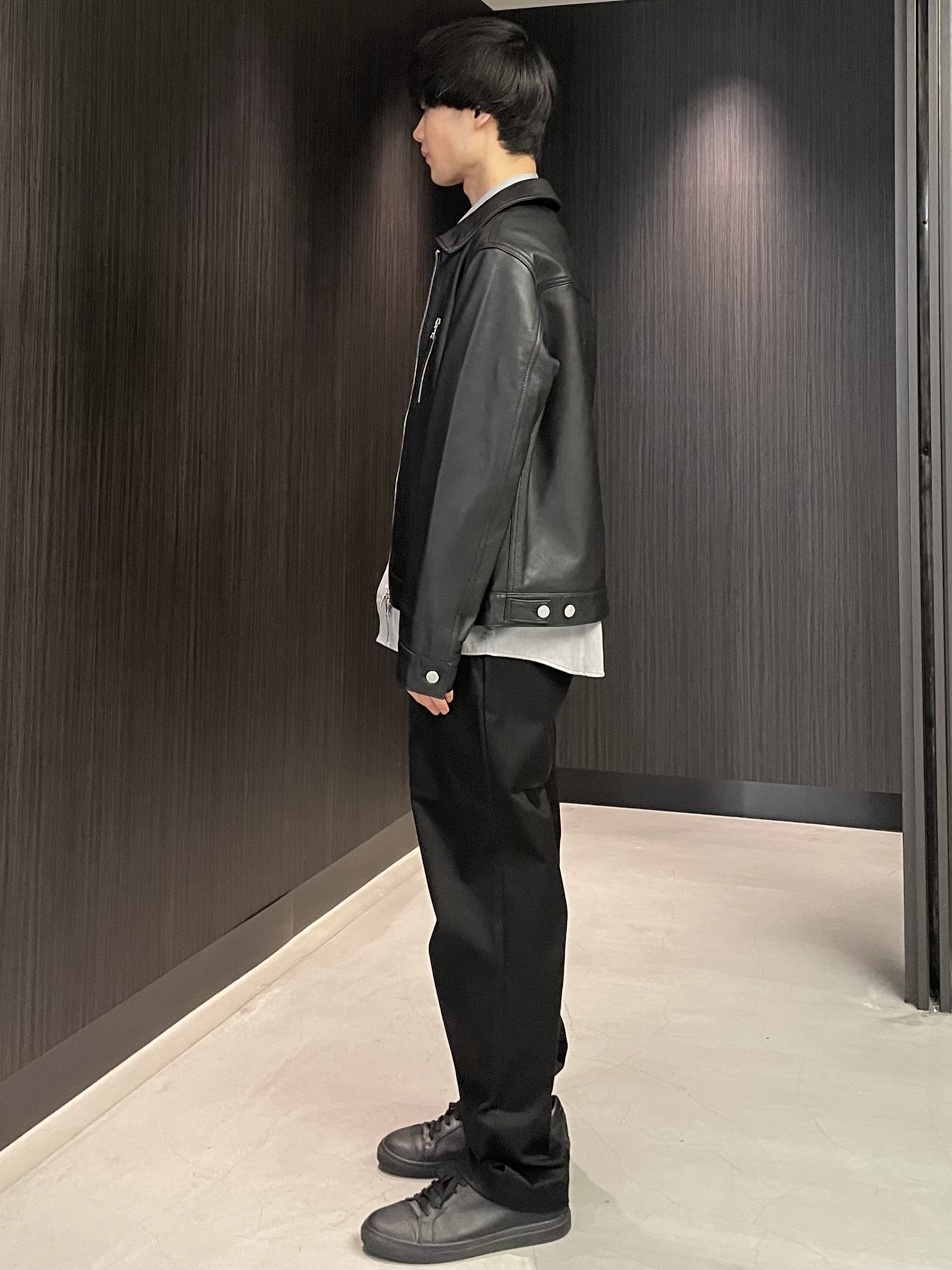 Okdさんの「TAKEO KIKUCHI｜【BOWLER HAT LABEL】シングルレザーライダースジャケット」を使ったコーディネート