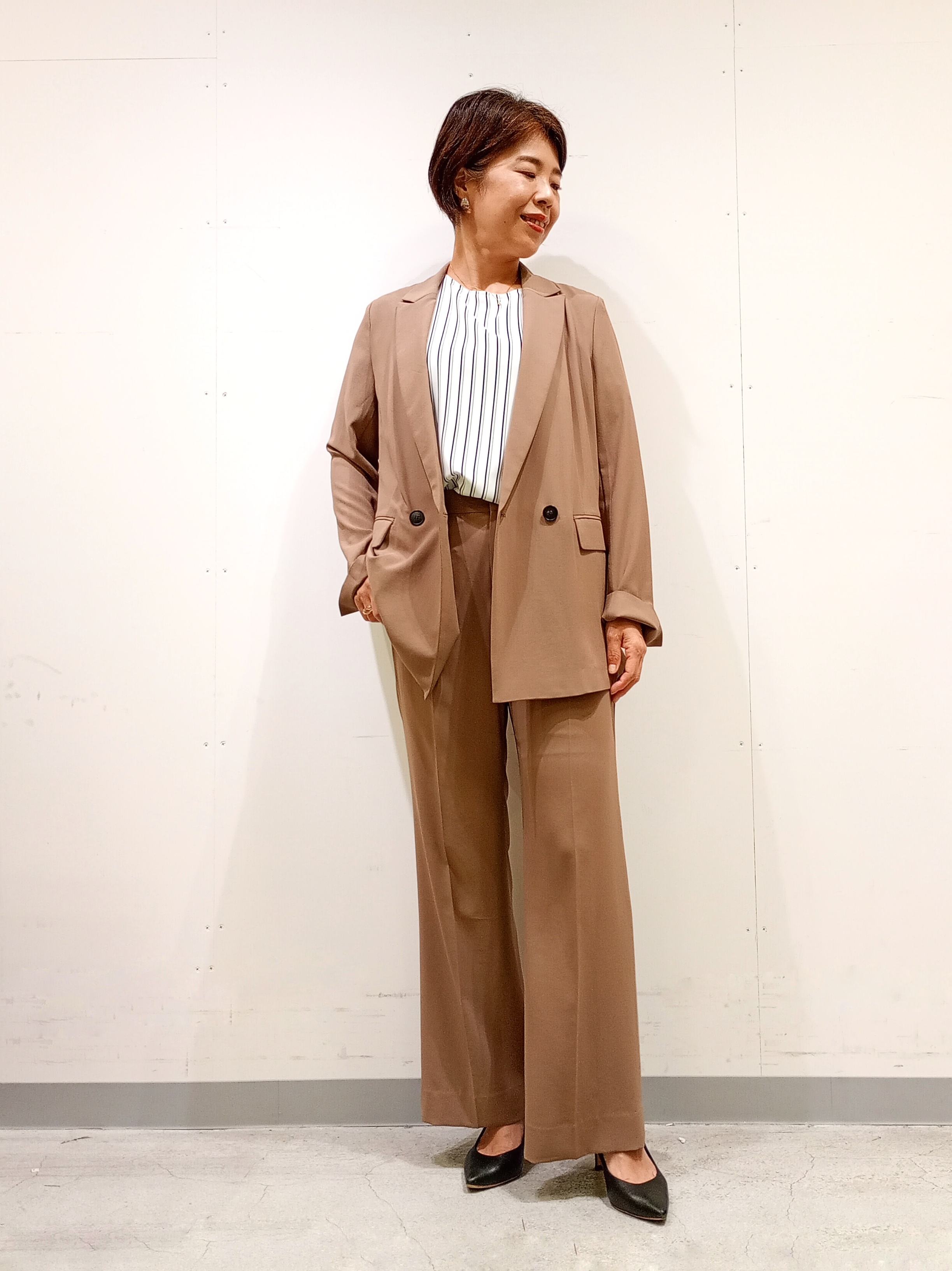 Kさんの「INDIVI｜【初秋/UVケア/着る日傘】ダブルジャケット」を使ったコーディネート