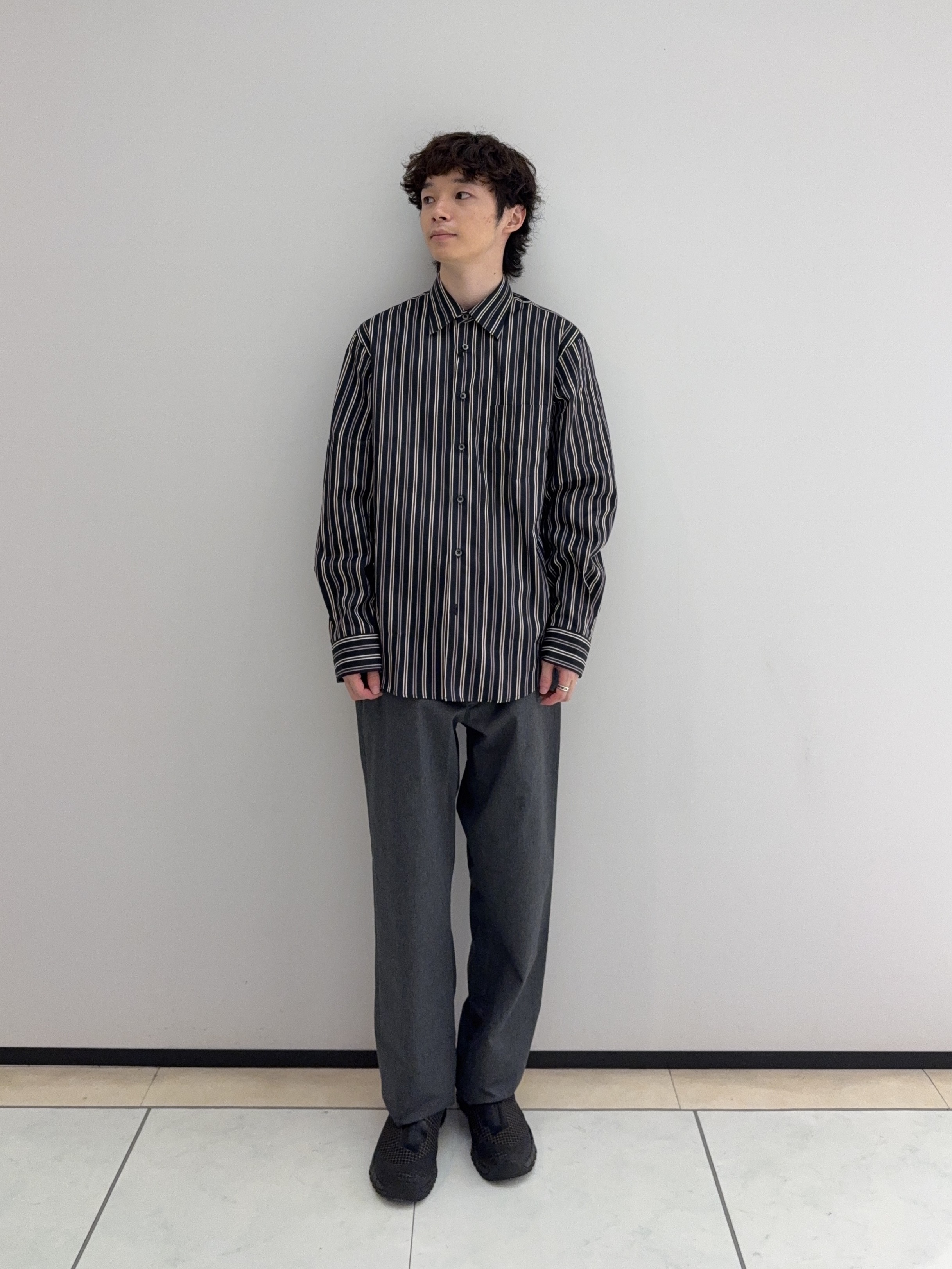 Neoさんの「TAKEO KIKUCHI｜ウールライクキャットフット ジャケット」を使ったコーディネート