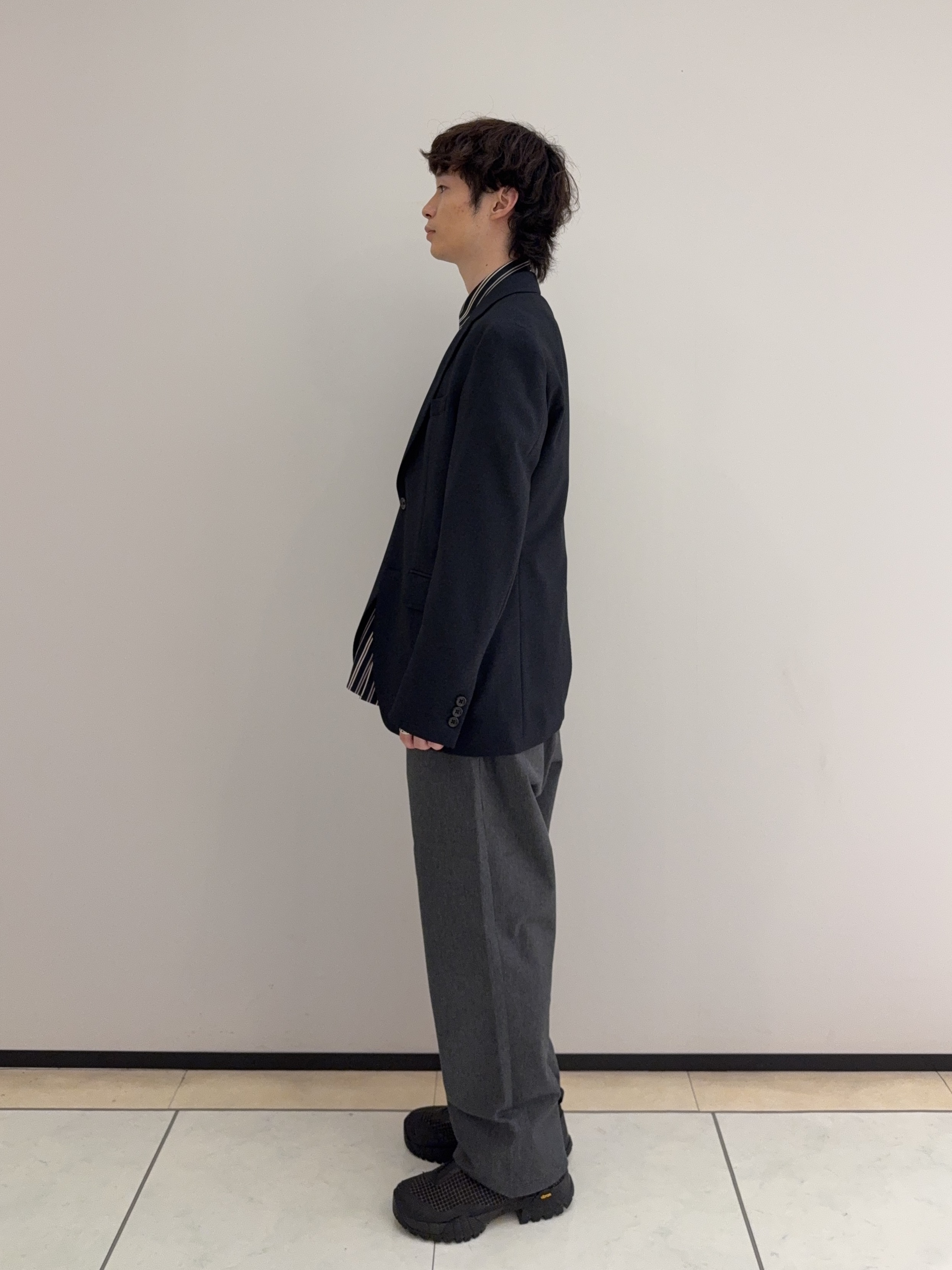 Neoさんの「TAKEO KIKUCHI｜ウールライクキャットフット ジャケット」を使ったコーディネート