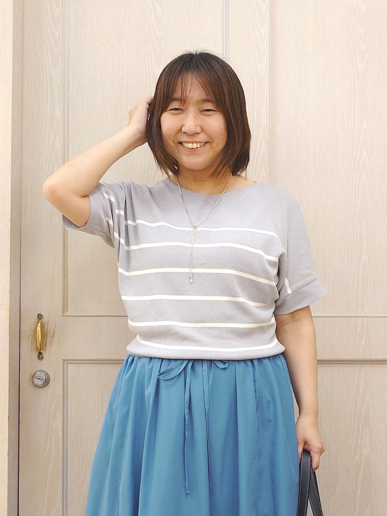 とろろさんの「SHOO･LA･RUE｜【毎日洗える/UV】二の腕隠れる さらっとドルマン半袖ニット」を使ったコーディネート