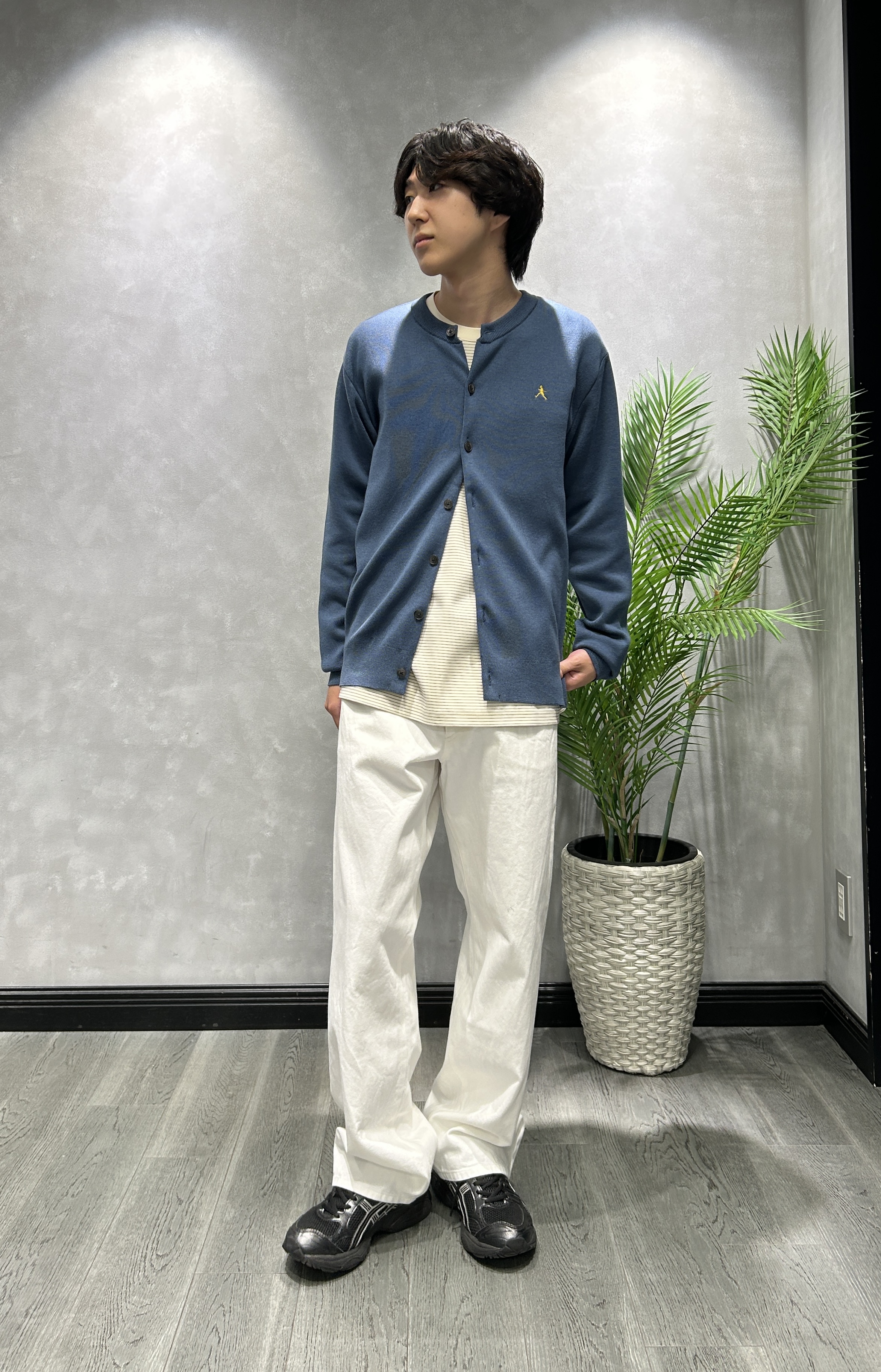 ruiさんの「TAKEO KIKUCHI｜【BOWLER HAT LABEL】日本製クルーネックカーディガン」を使ったコーディネート