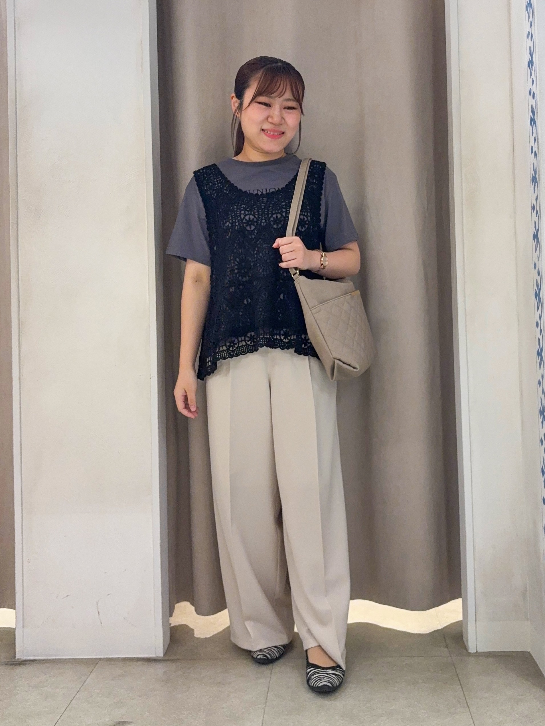 SO(R)Aさんの「SHOO･LA･RUE｜【UV/S-LL/洗濯機可】毛玉になりにくい 配色5分袖カーディガン」を使ったコーディネート