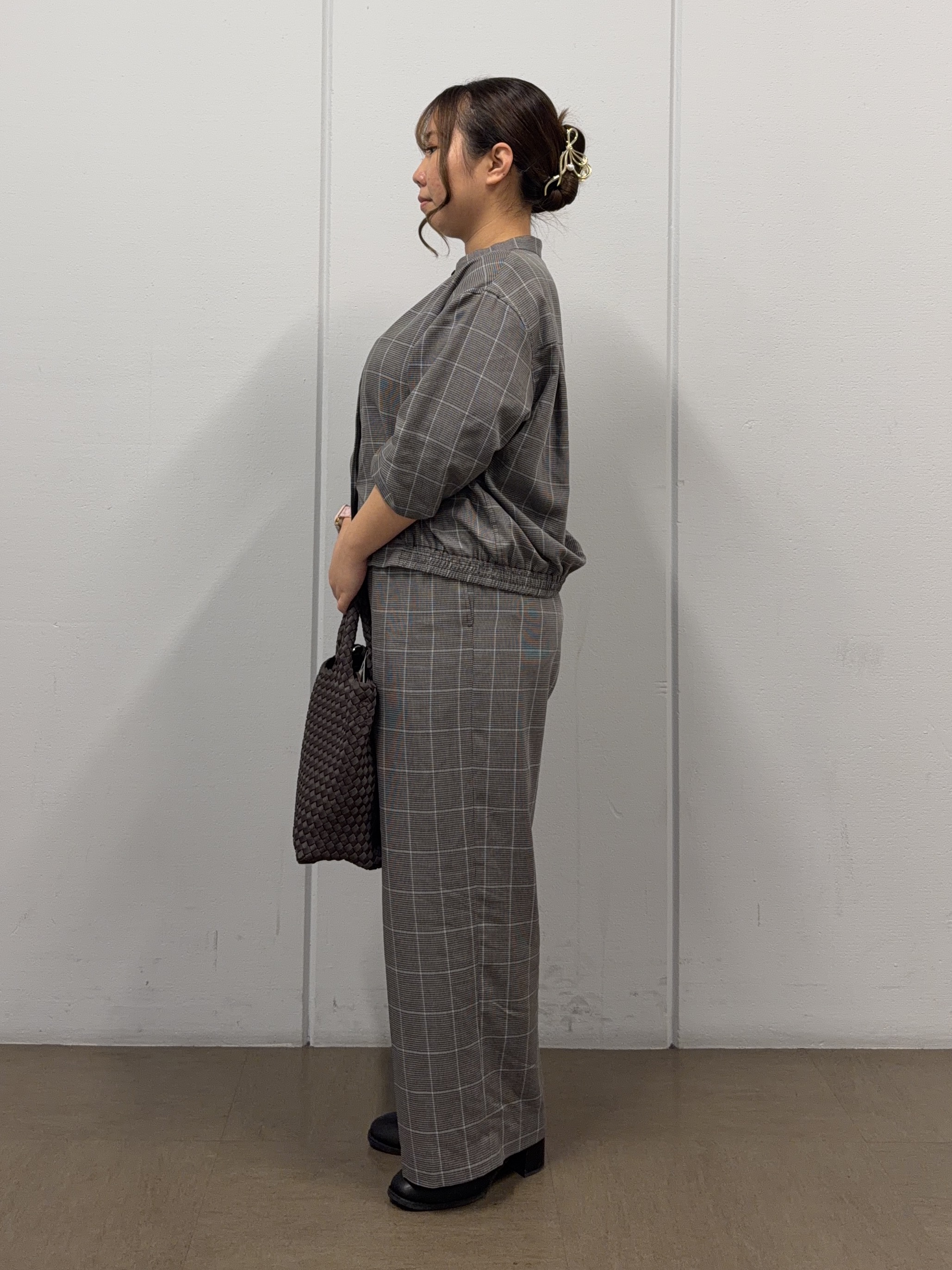 たいさんの「UNTITLED｜【セットアップ可/秋羽織り】メランジツイルシャツ」を使ったコーディネート