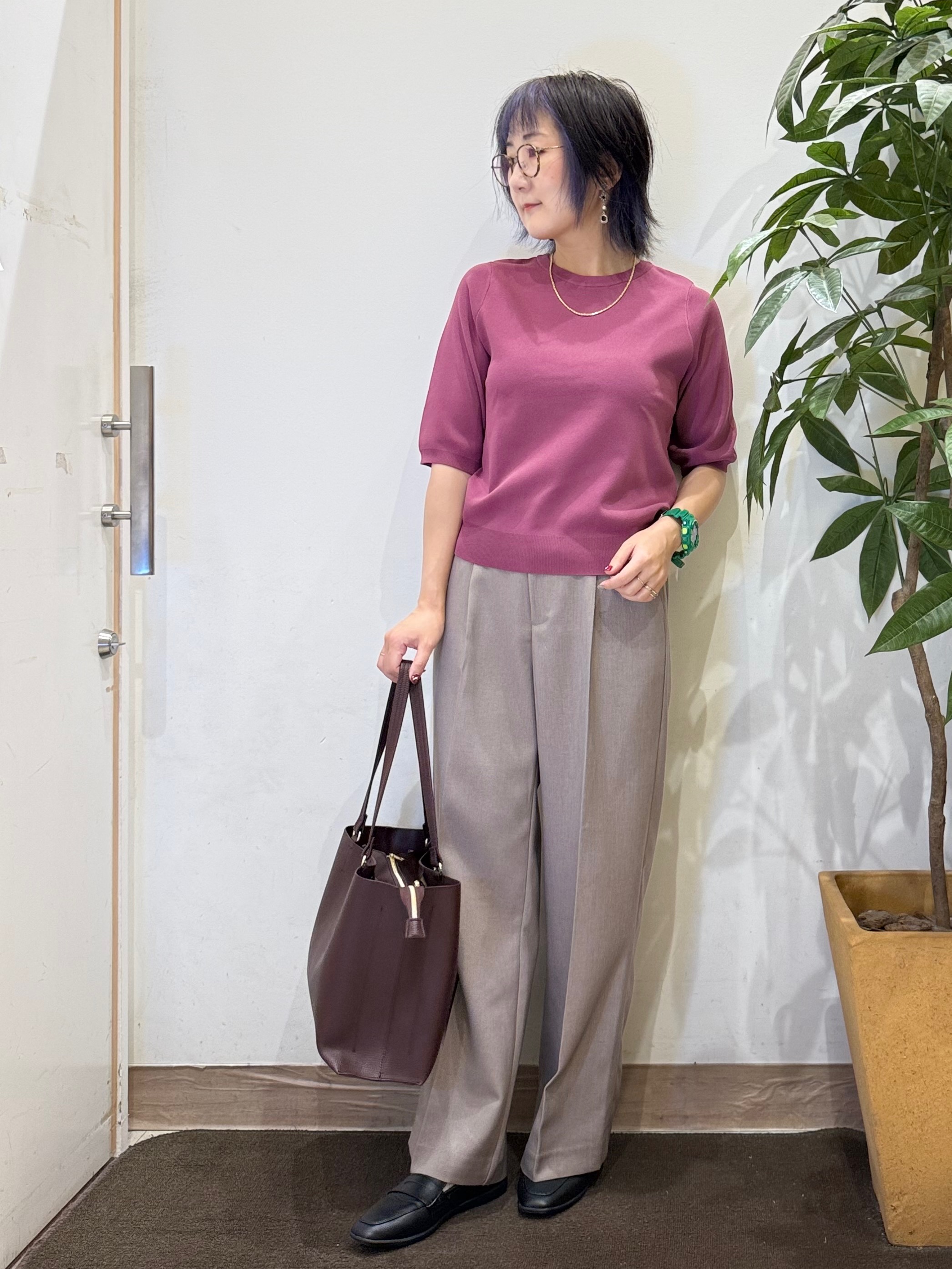 misakiさんの「SHOO･LA･RUE｜【ガンガン洗える/UV/毛玉になりにくい】二の腕見せない 5分袖ニット」を使ったコーディネート