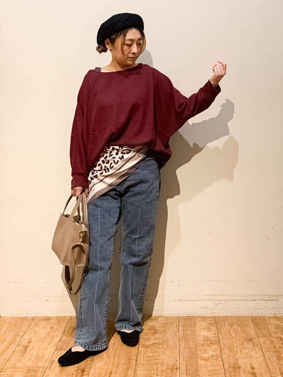 MEGさんの「SHOO･LA･RUE｜【着丈選べる/洗濯後しわになりにくい】インせず着られる ドルマンブラウス」を使ったコーディネート