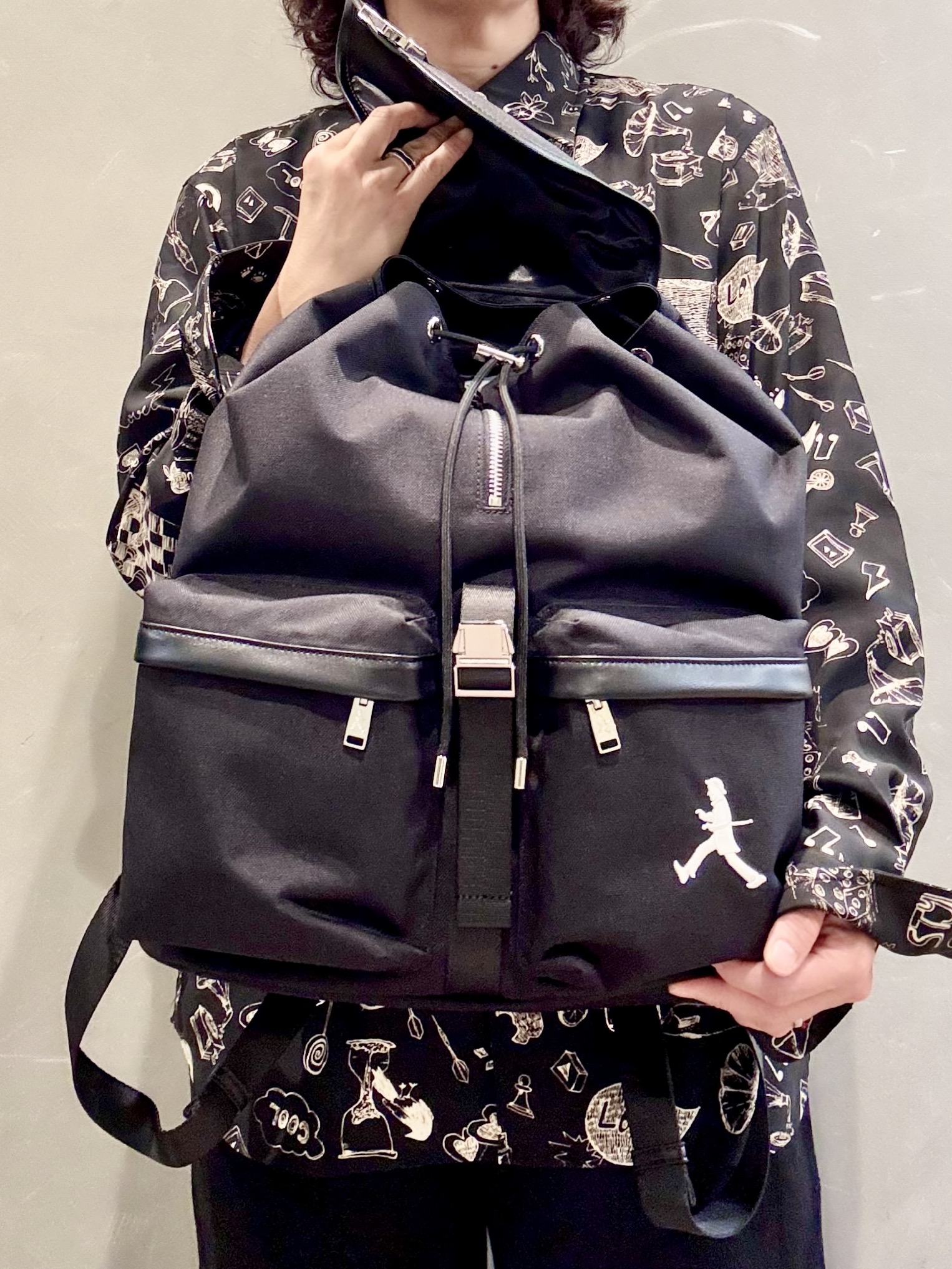 のぐみさんの「TAKEO KIKUCHI｜【BOWLER HAT LABEL】日本製PLAYプリントシャツ」を使ったコーディネート