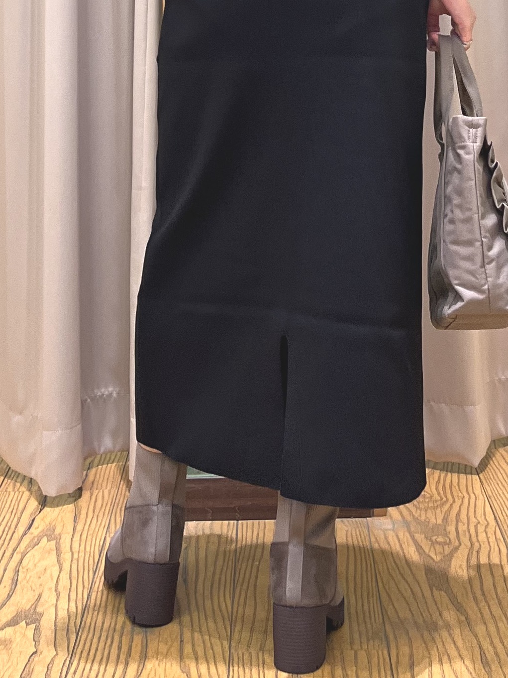 ゆっきーさんの「SHOO･LA･RUE｜【洗濯後しわになりにくい/S-LL】選べる6パターン 羽織としても活躍する ベーシックシャツ」を使ったコーディネート