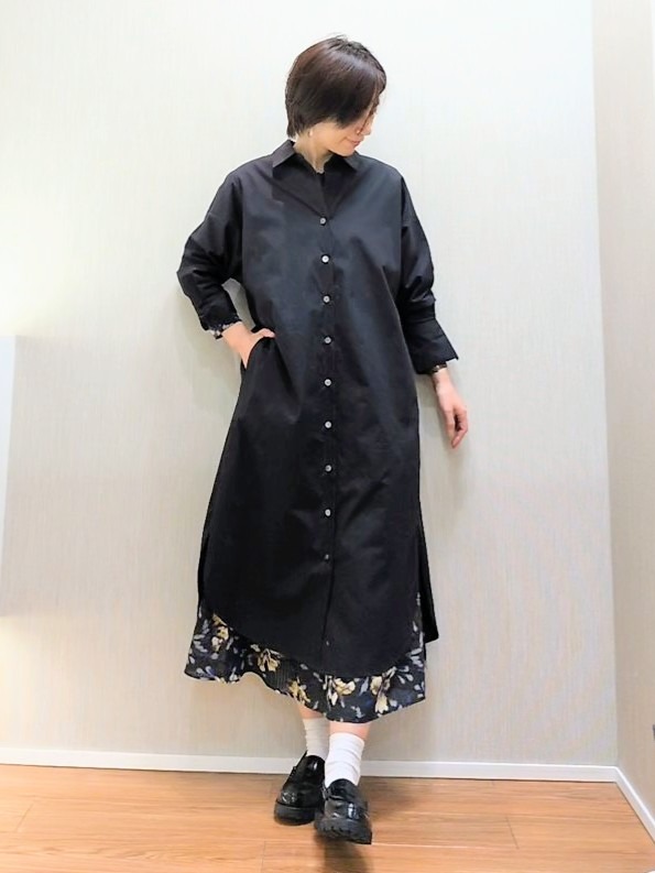 ミズタさんの「UNTITLED｜ロングシャツワンピース」を使ったコーディネート