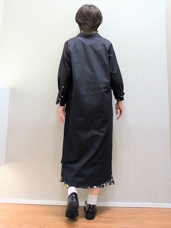 ミズタさんの「UNTITLED｜ロングシャツワンピース」を使ったコーディネート